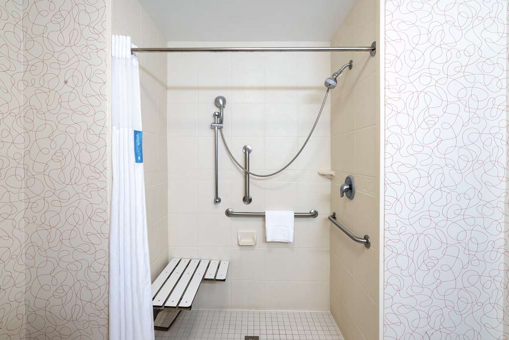 Hampton Inn Richmond - Airport Image