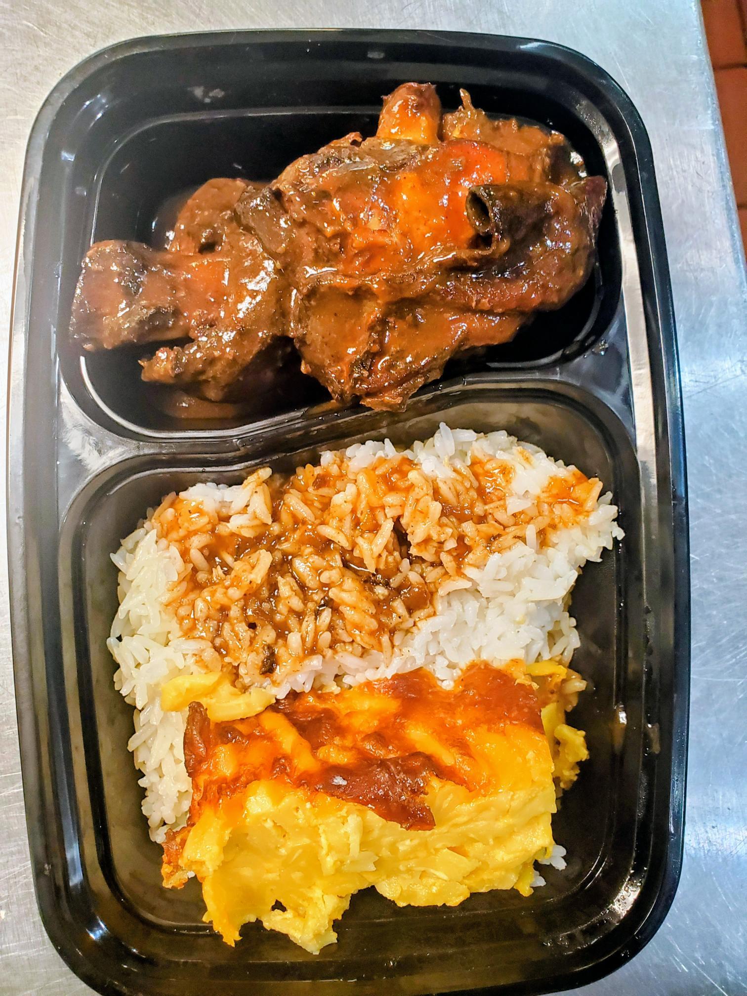 Chicken Platter Mini (Jerk, Brown Stew & Curry)