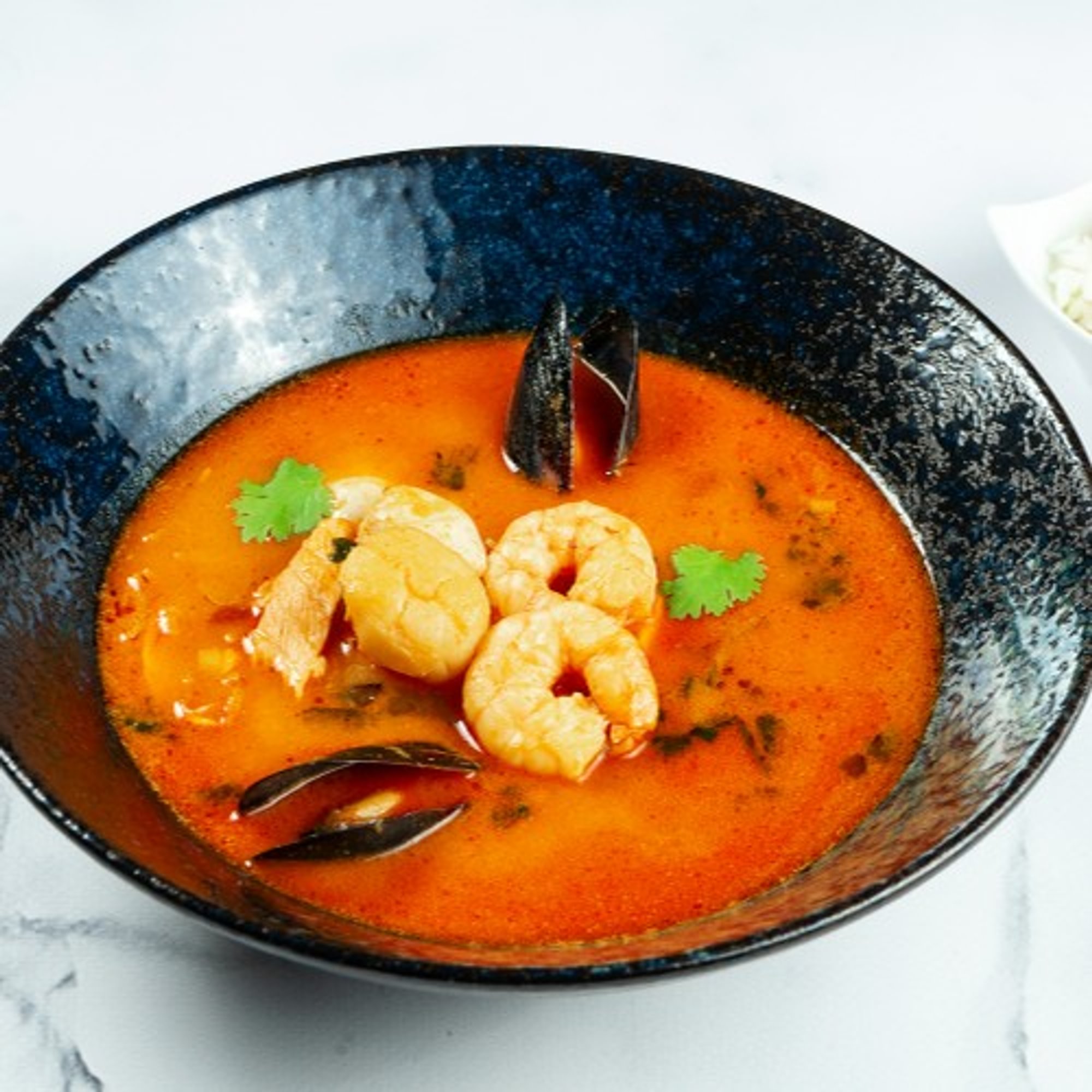 Tom Yum (Thai Hot & Sour Soup) (Bowl)