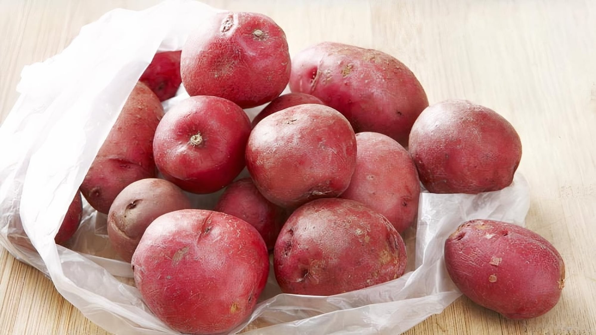 Seasonal Boiled Red Potatoes (3)