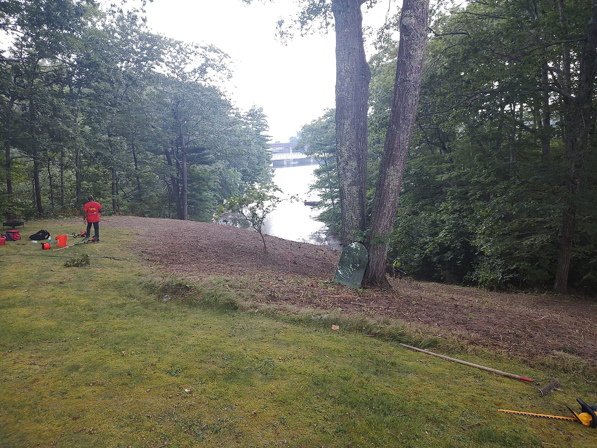 Weavs Landscaping Image