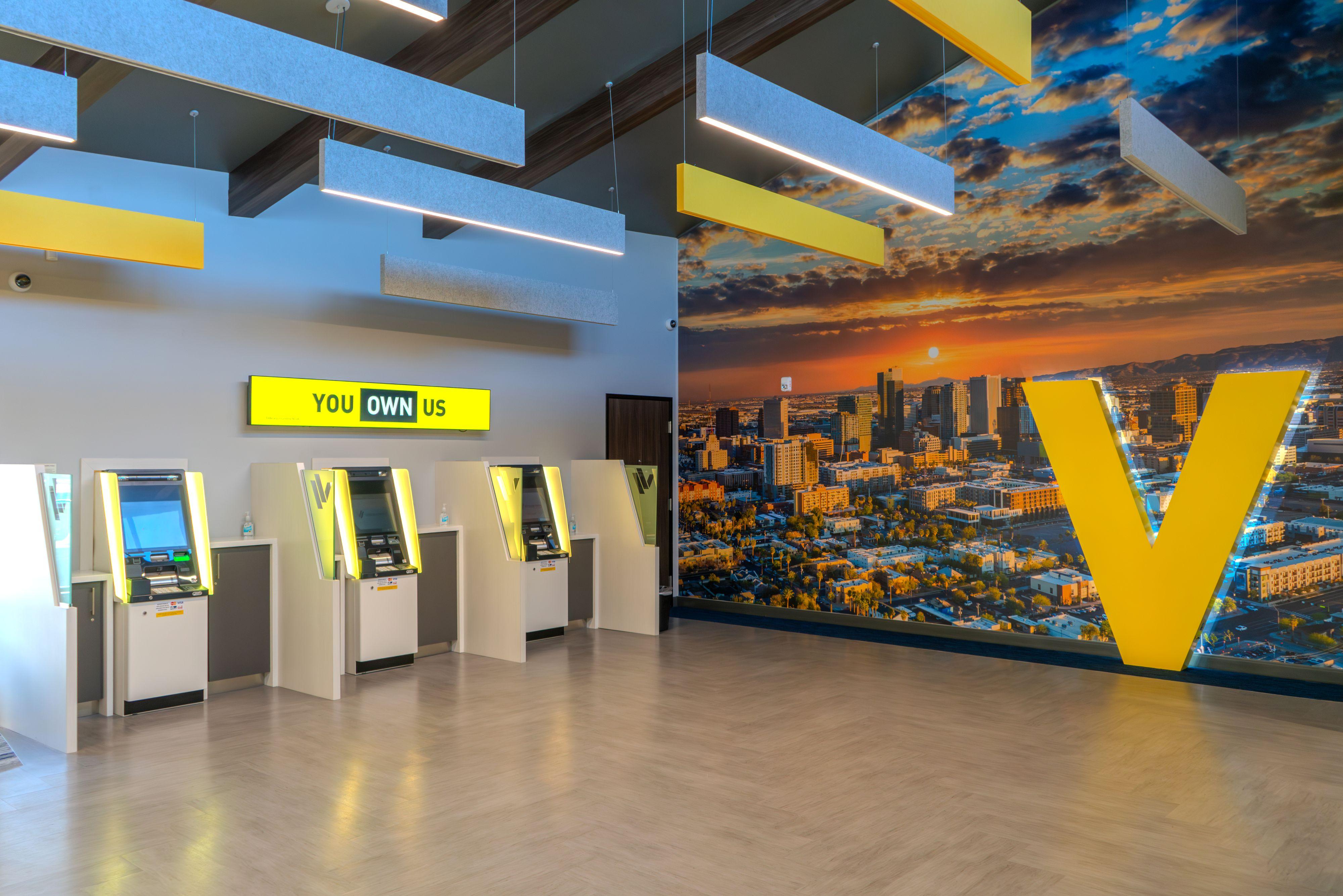 Vantage West Credit Union Image