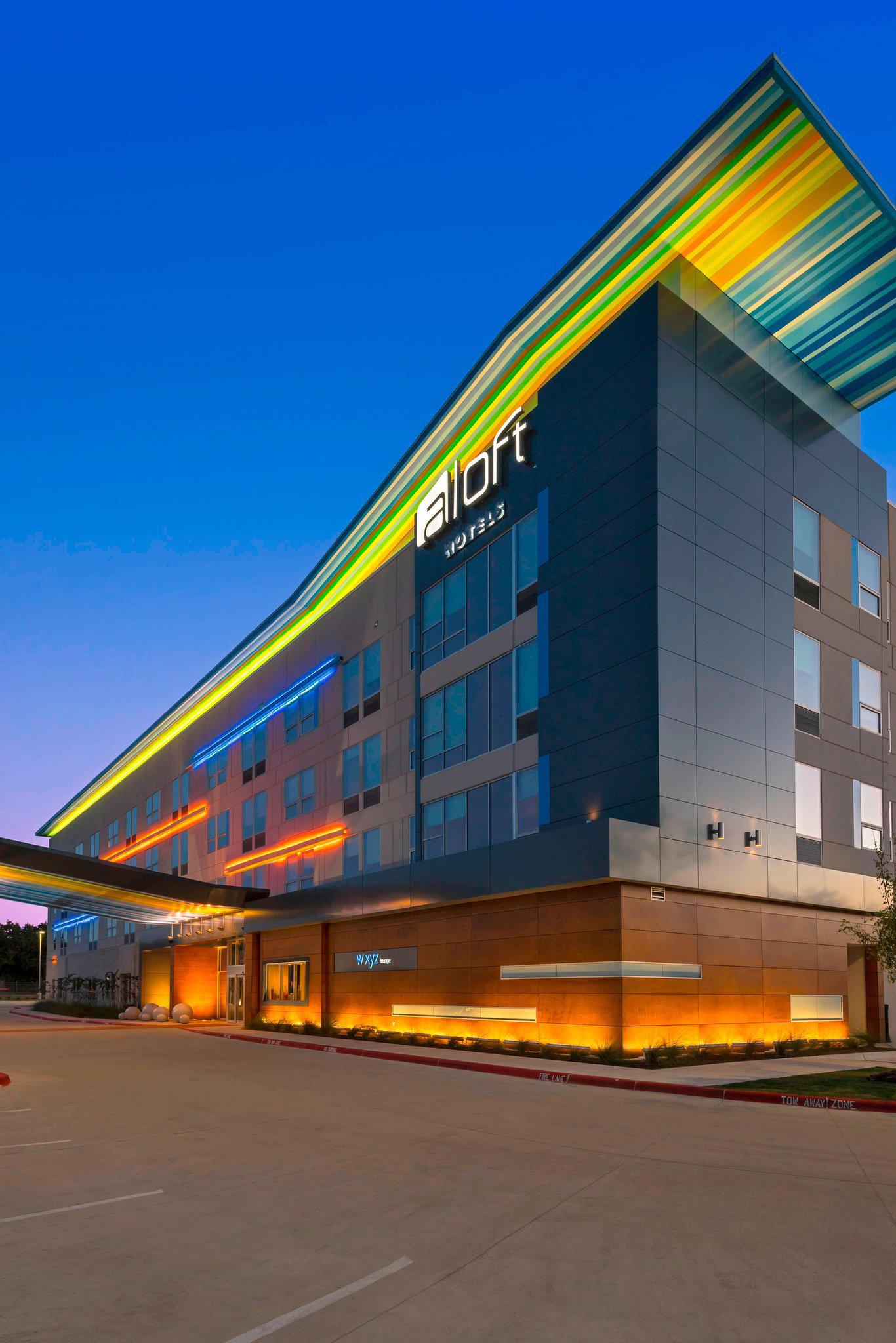 Aloft College Station Photo