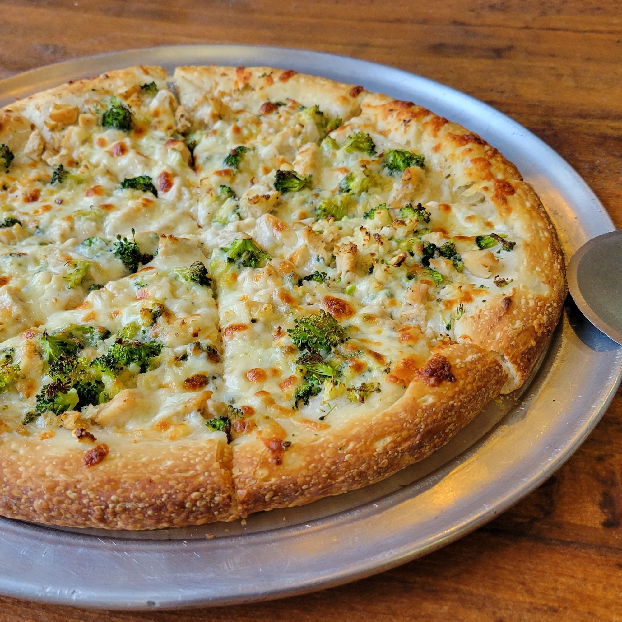 Alfredo Chicken Pizza
