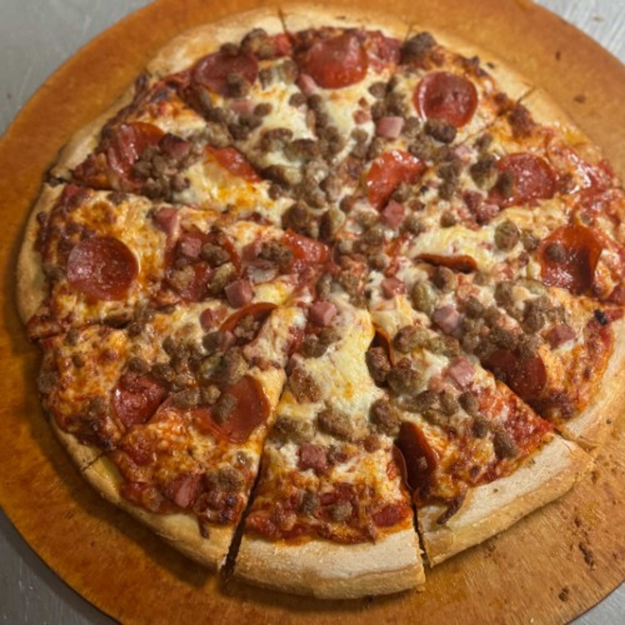 Large 4+ Topping