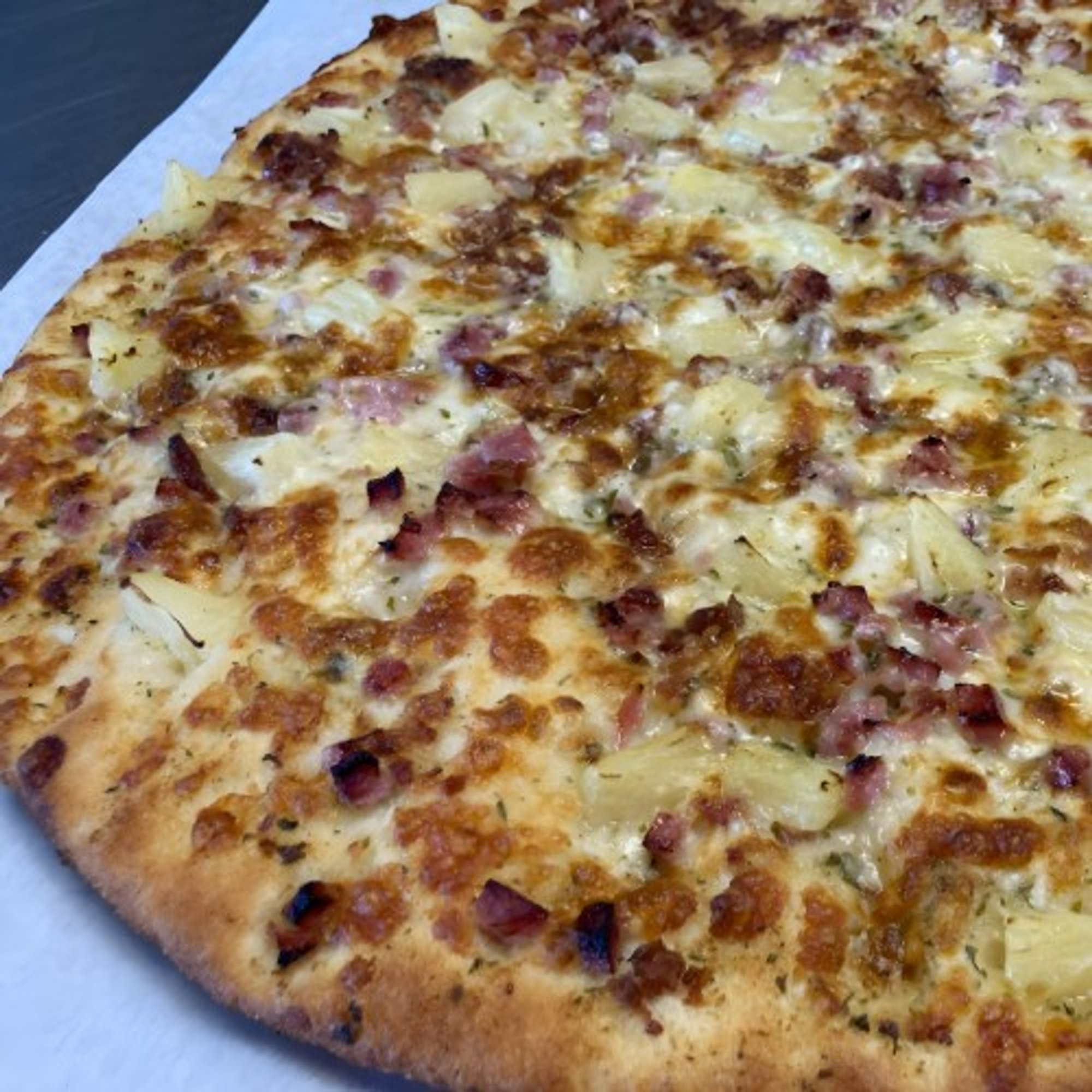 Hawaiian Delight Pizza