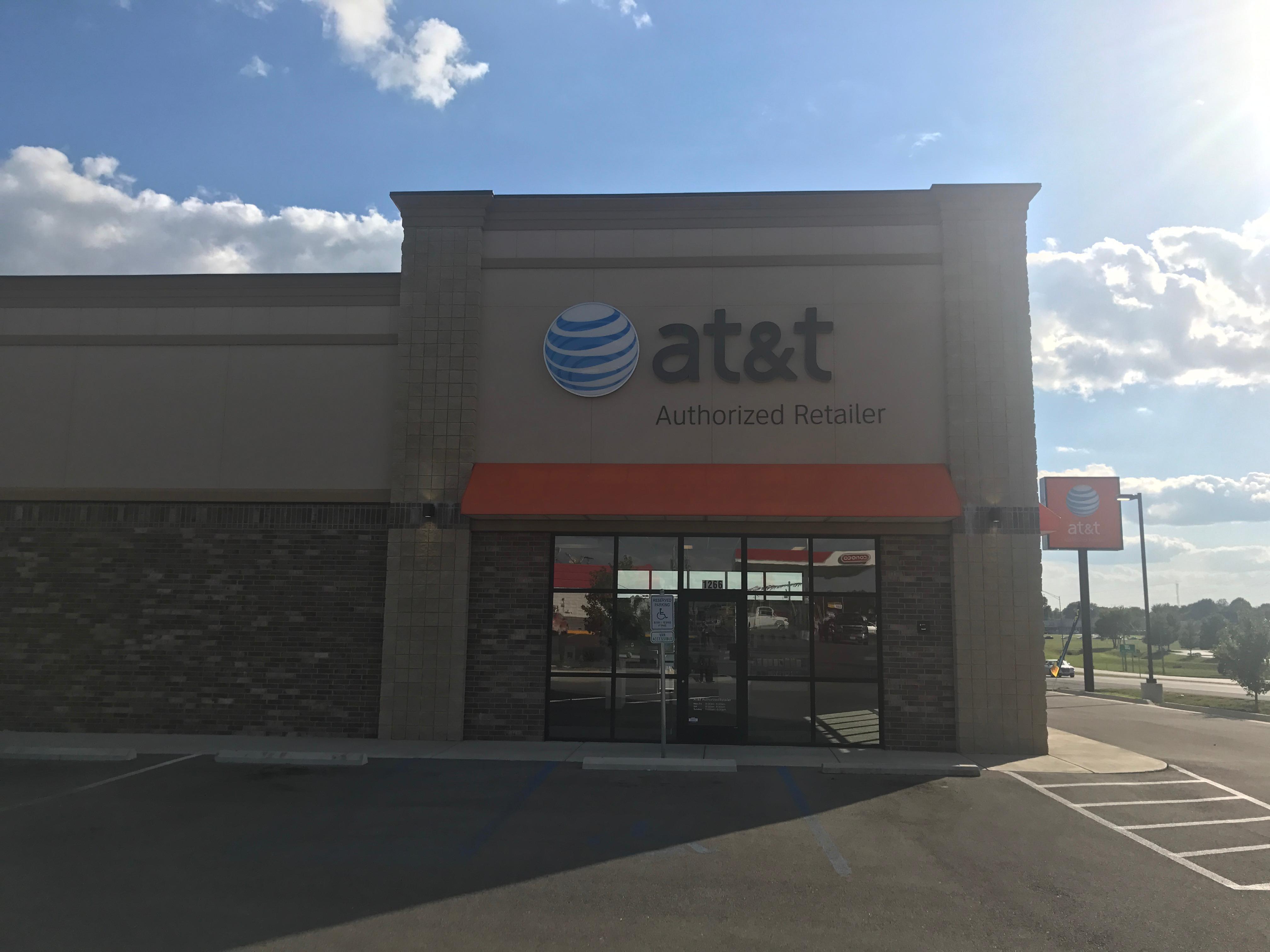 AT&T Store Photo