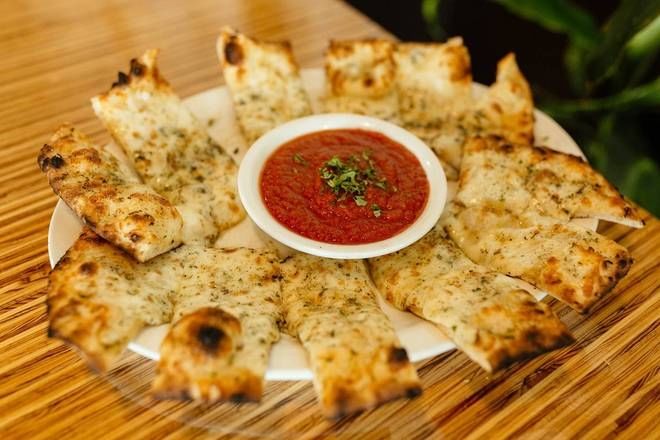 Quattro Formaggi Breadsticks