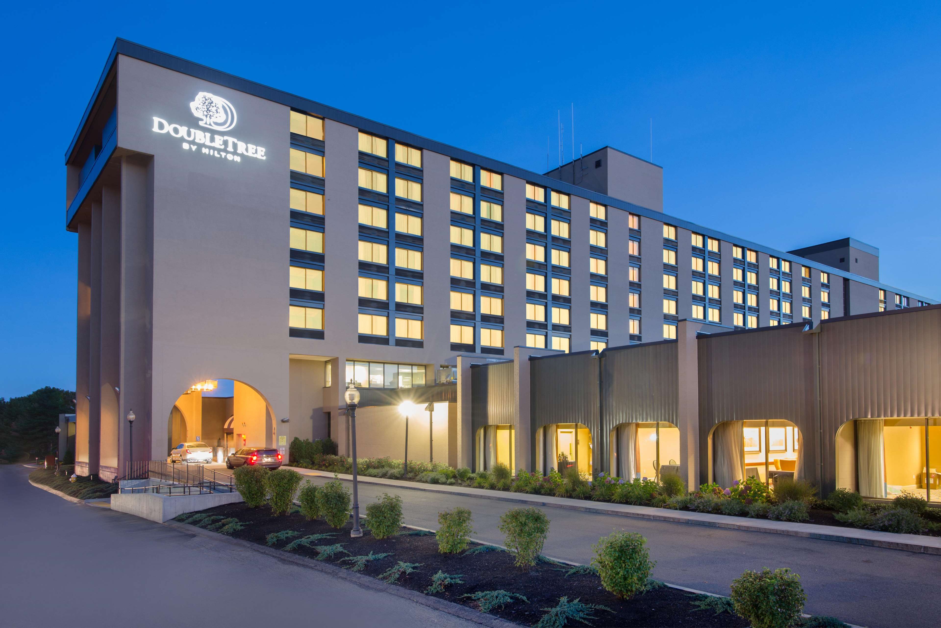 Doubletree By Hilton Hotel Boston North Shore 50 Ferncroft Road Danvers Ma