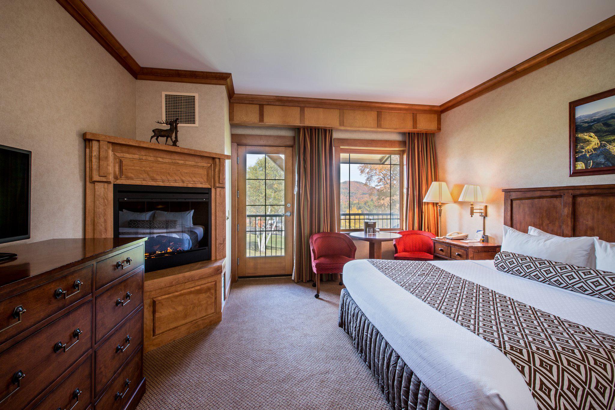 Crowne Plaza Lake Placid by IHG Image