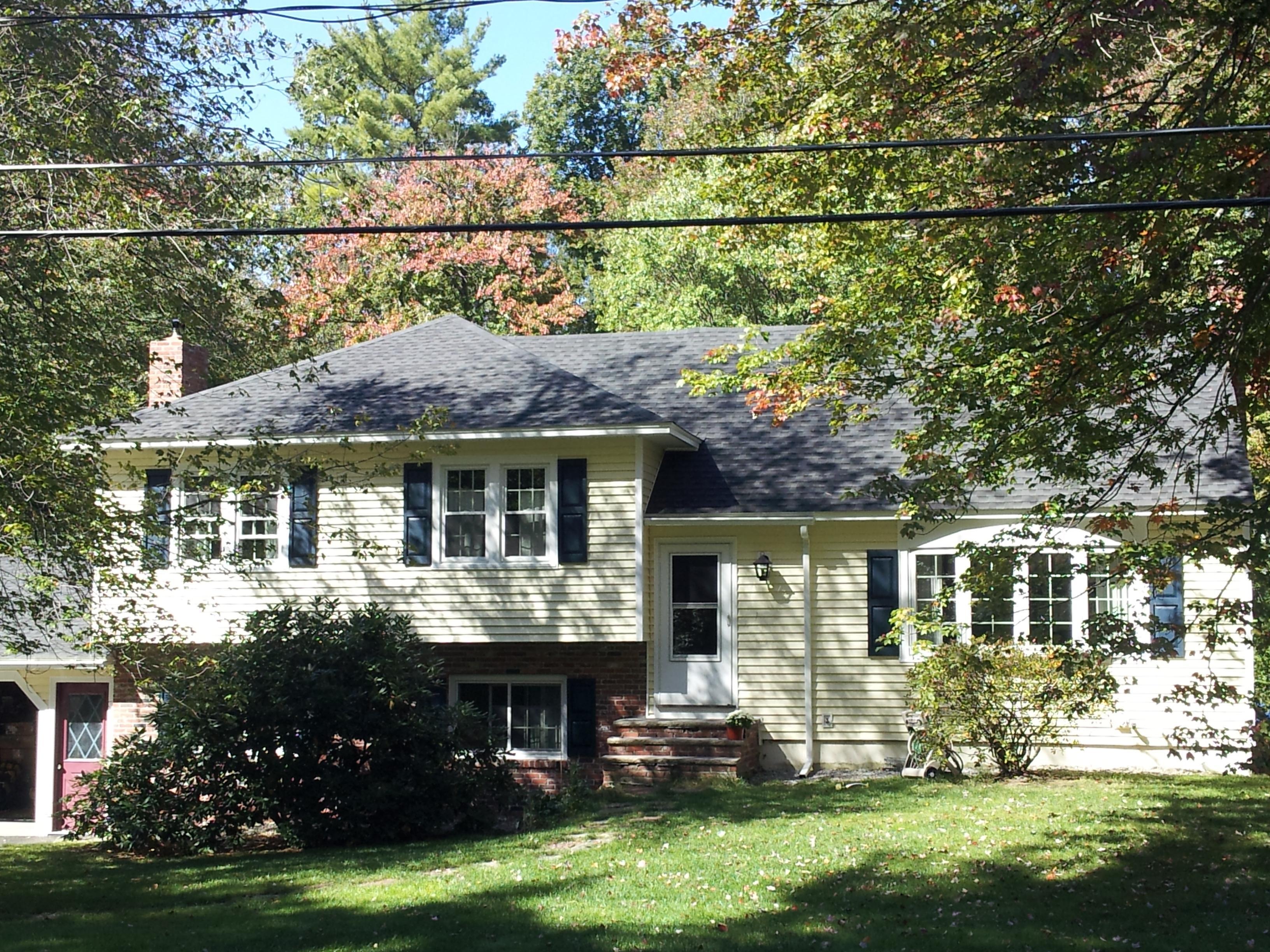 For asphalt singles we used GAF Timberline HD Lifetime Architectural Shingles, & we used Certainteed Monogram Vinyl Siding and Simonton Double Pained Windows.