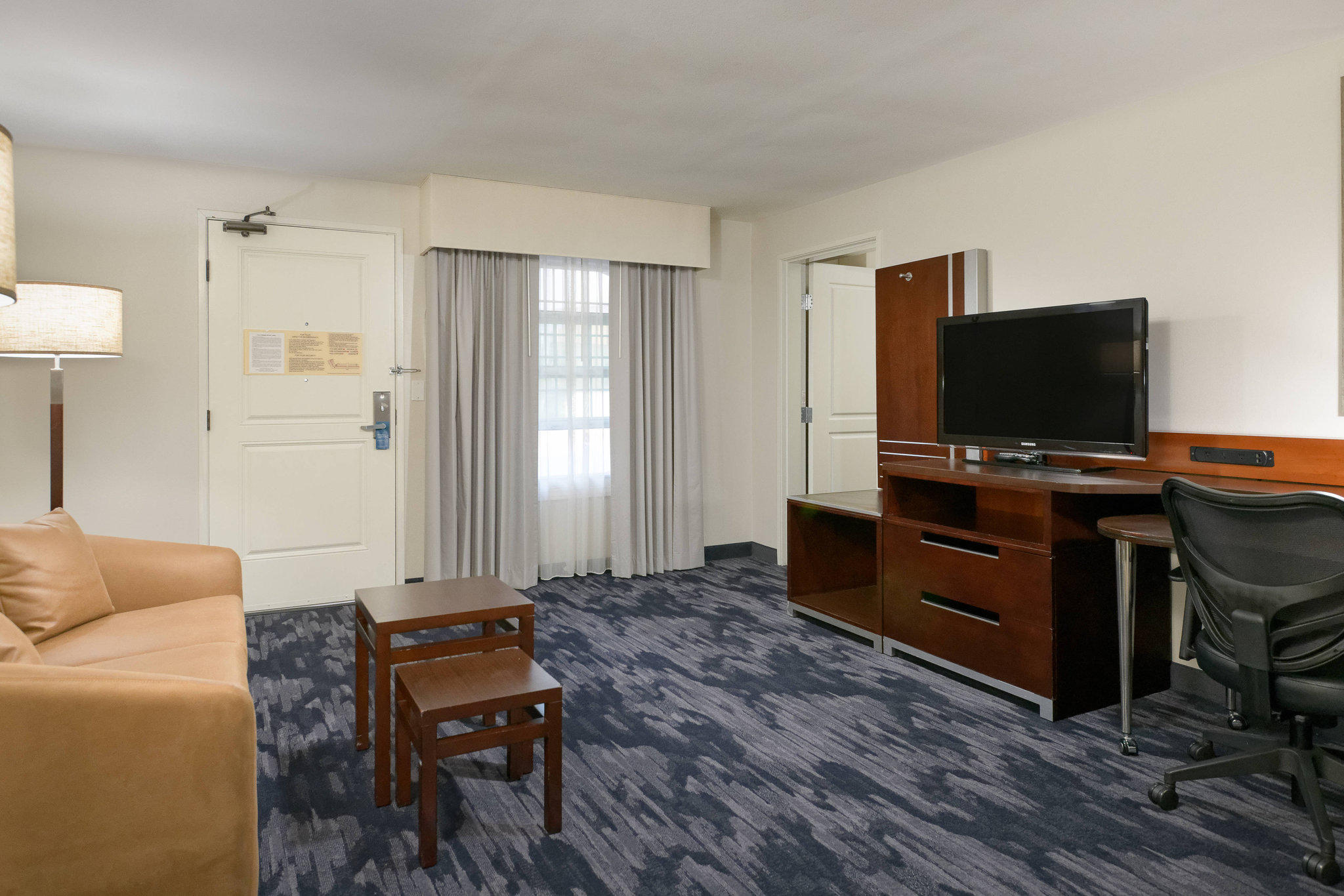 Fairfield Inn & Suites by Marriott San Diego Old Town Photo