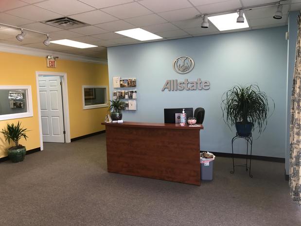 Images Mark Mize: Allstate Insurance