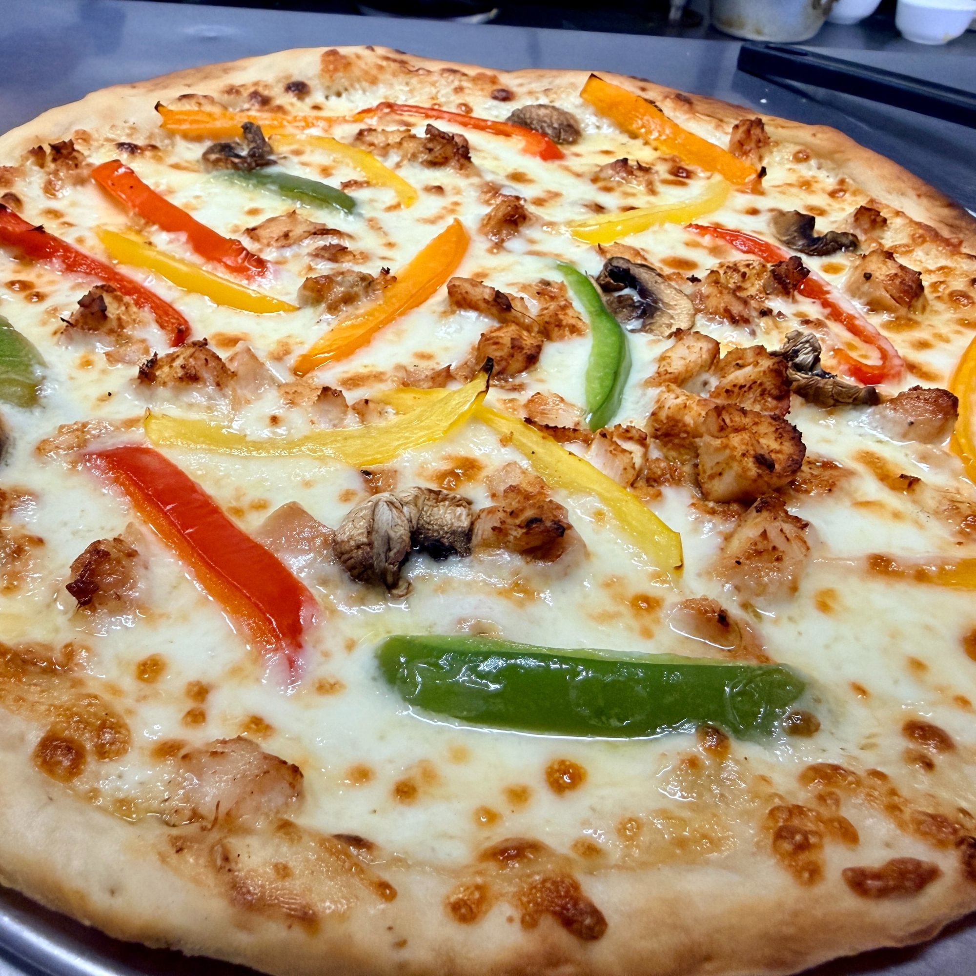 Tandoori Chicken Pizza 14”