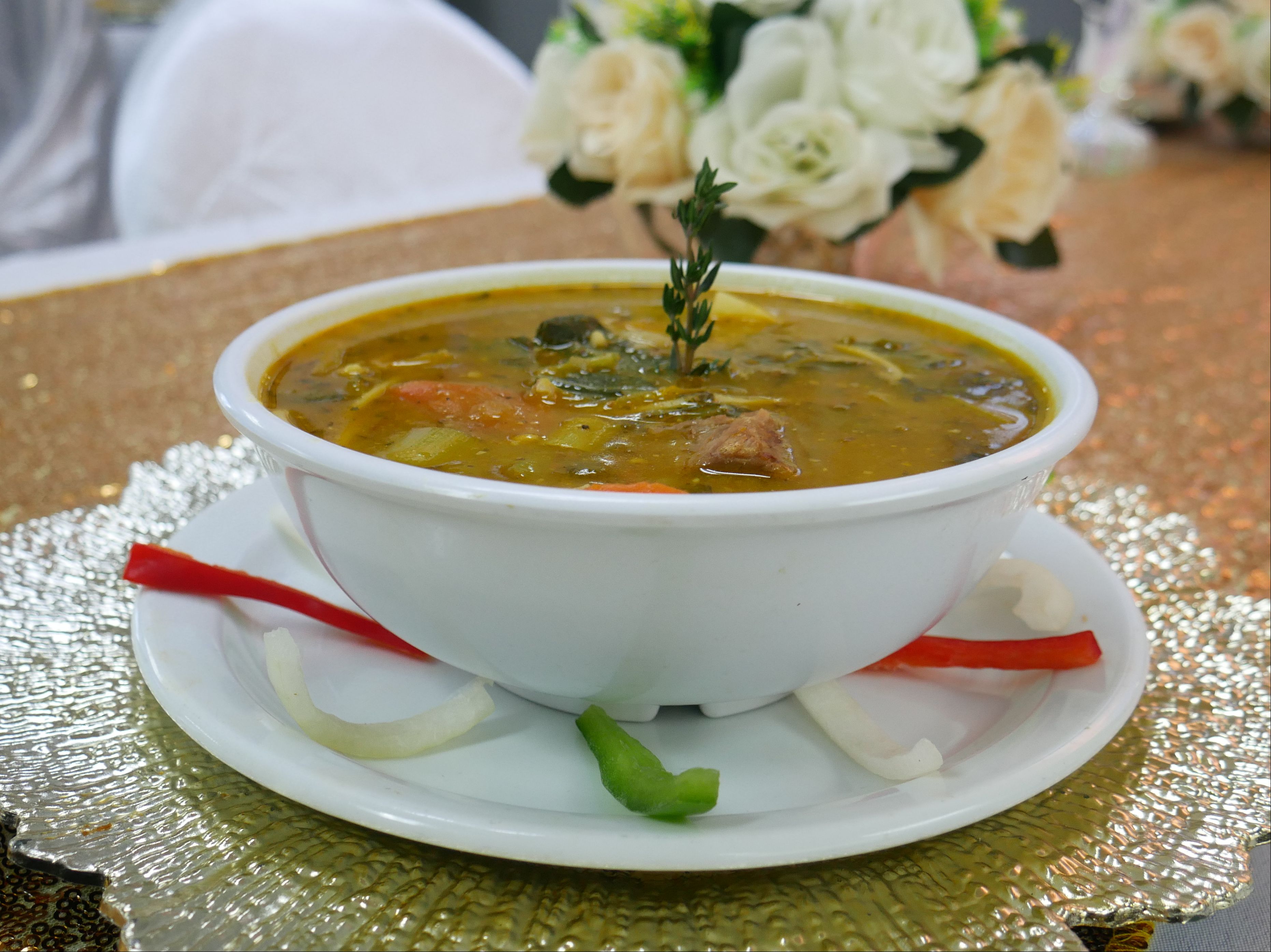 Large Bouillon