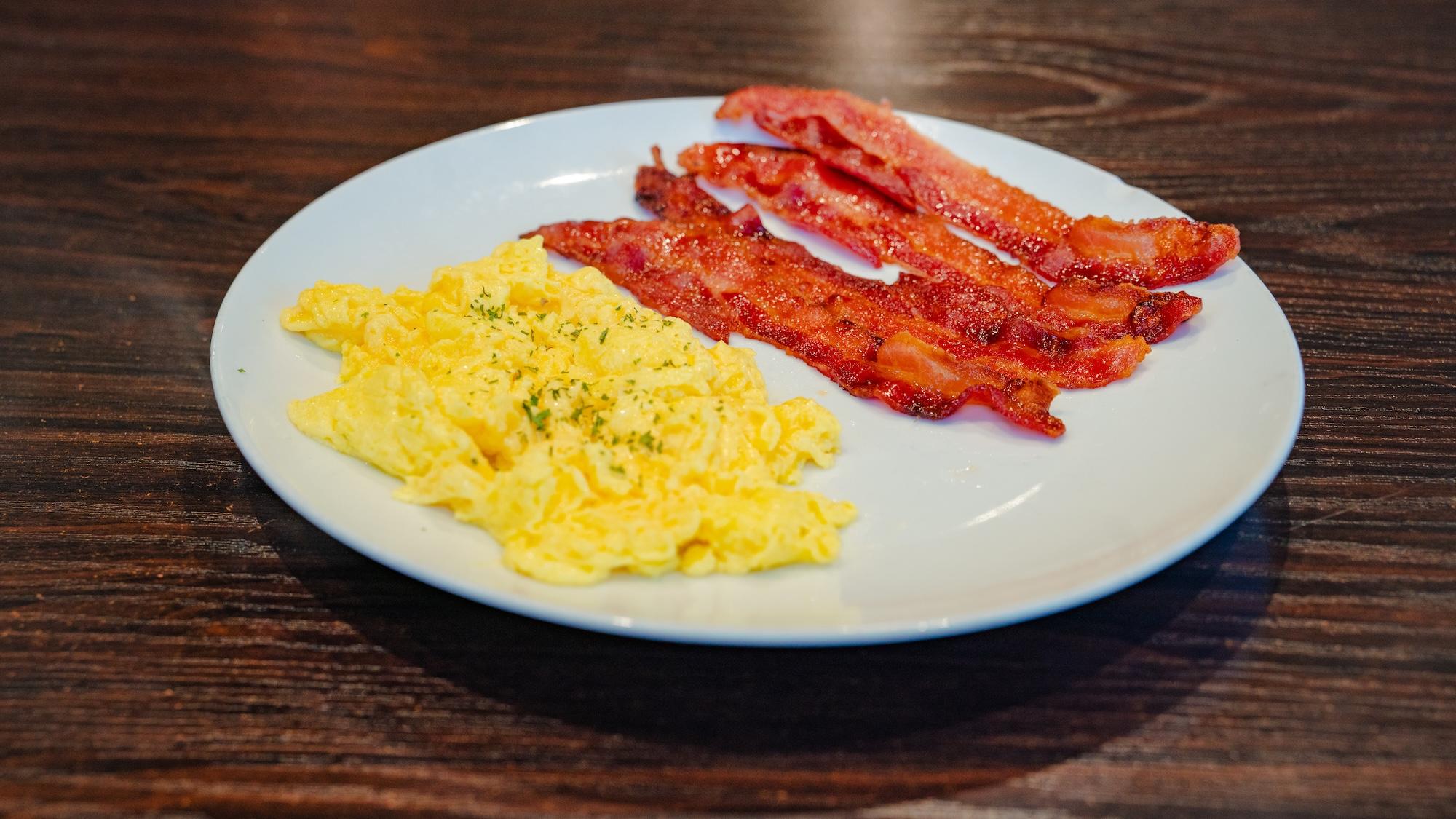BROWN SUGAR BACON & EGGS