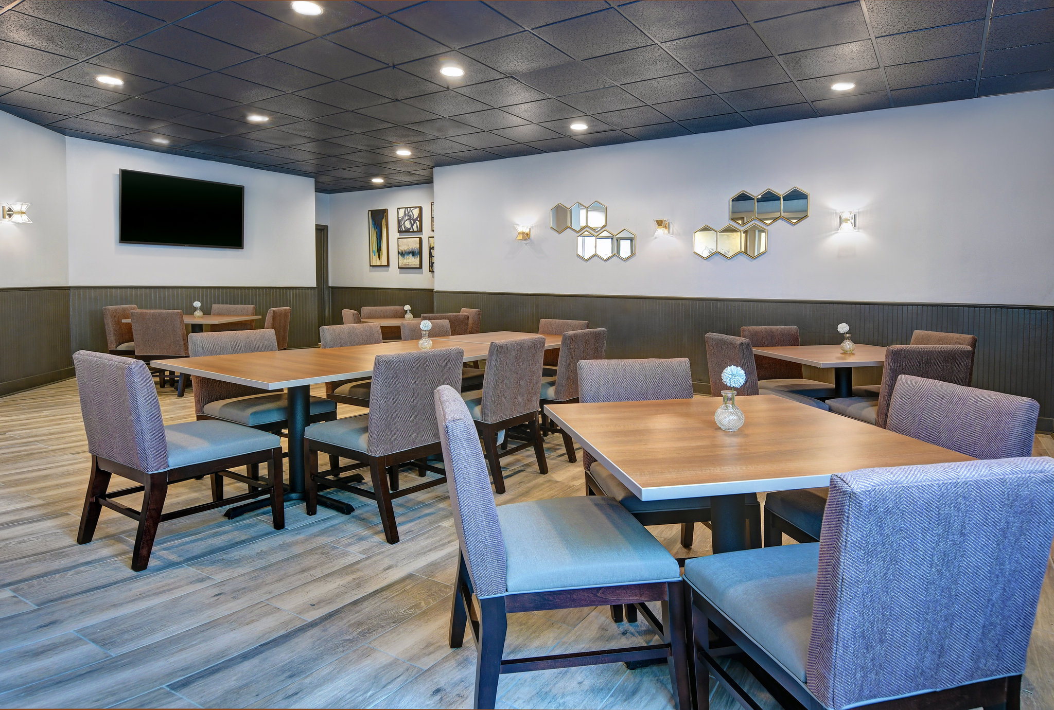 Holiday Inn Philadelphia-Cherry Hill by IHG Image