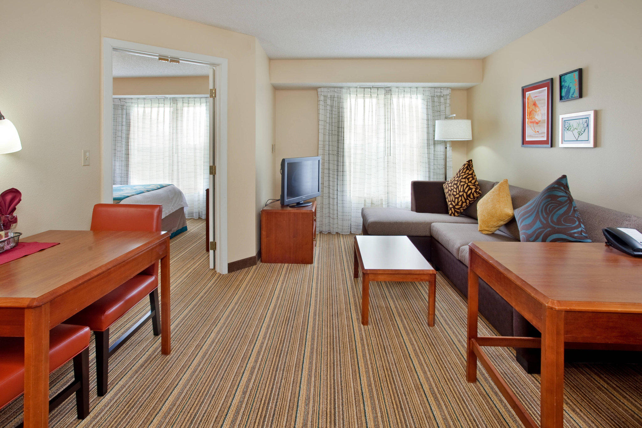 Residence Inn by Marriott Houston Sugar Land/Stafford Photo