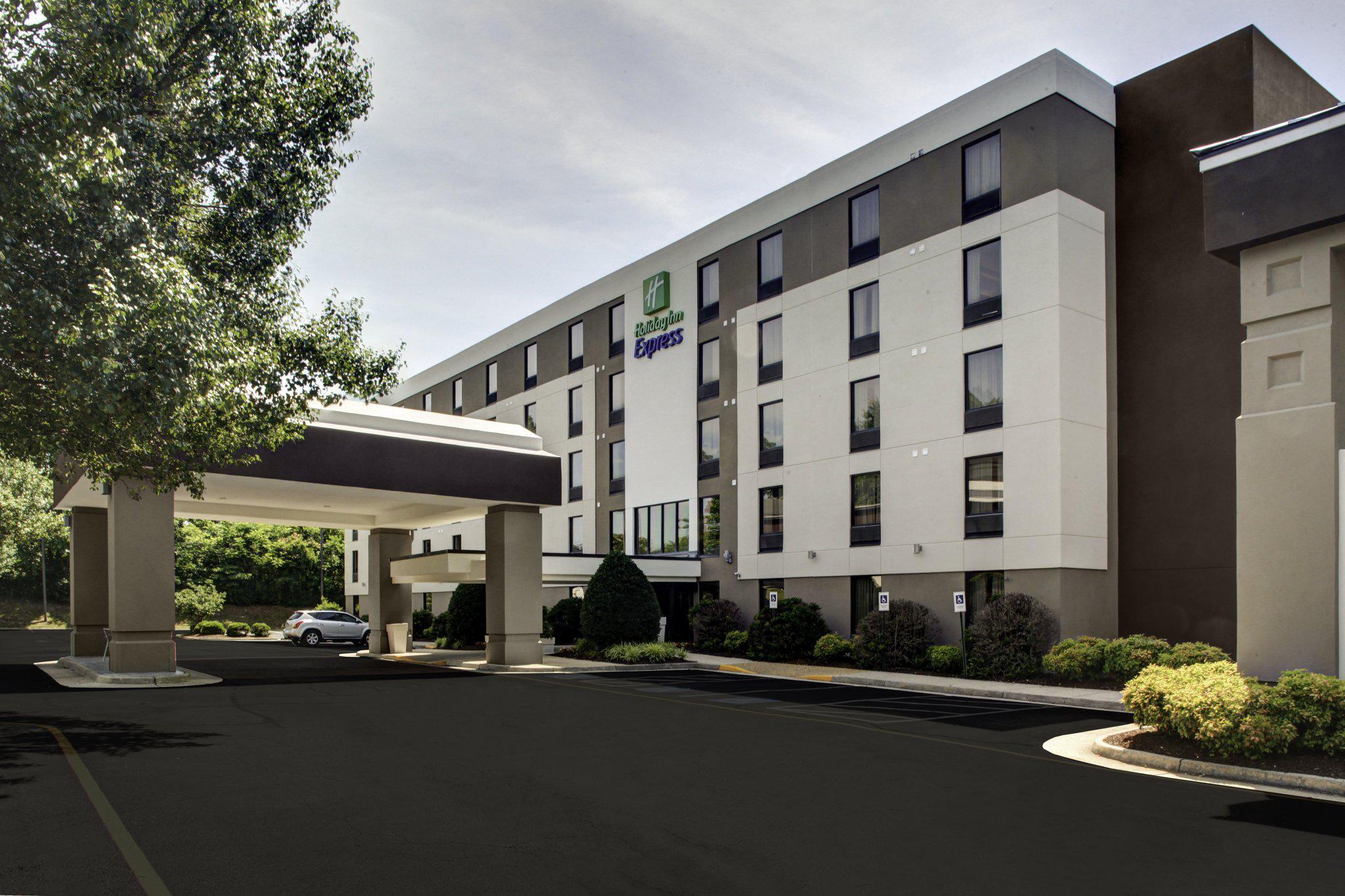 Holiday Inn Express Richmond-Mechanicsville Photo