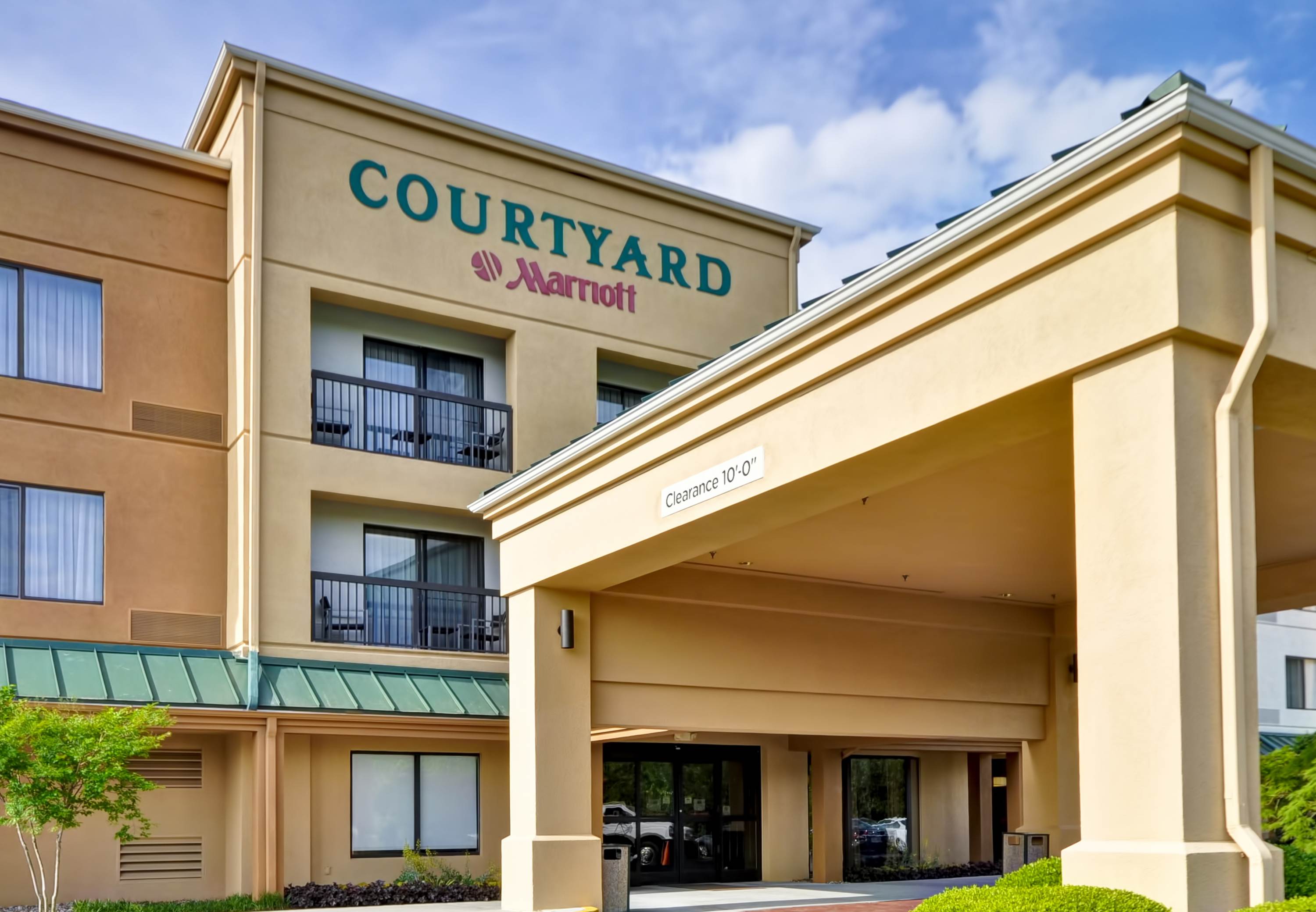 Courtyard by Marriott Dalton in Dalton GA (706) 275 7