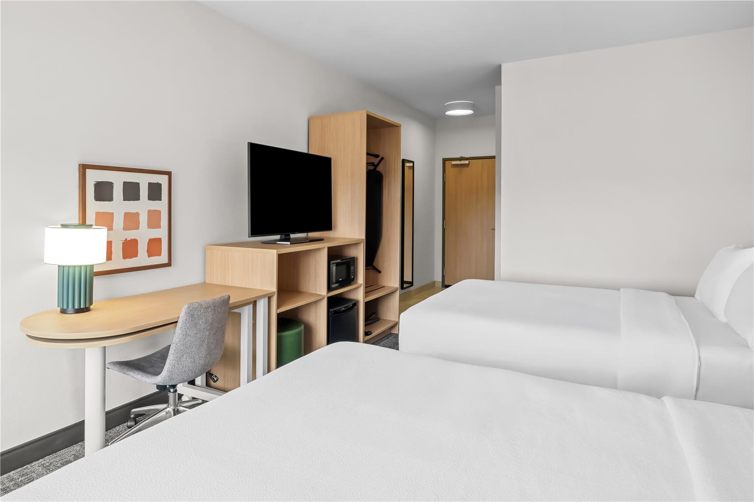 Spark by Hilton Garland Dallas East Image