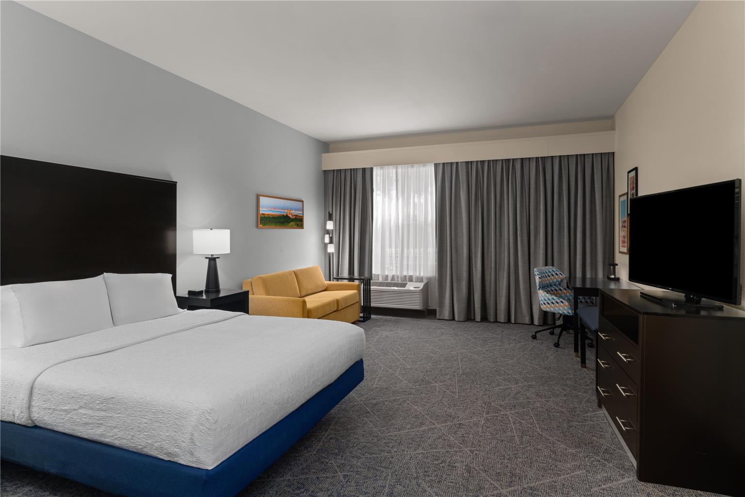 Hampton Inn & Suites Mountain View Image