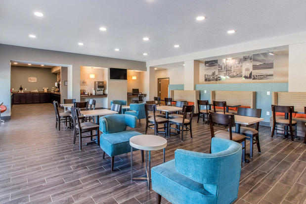 Images Sleep Inn & Suites Ankeny - Des Moines