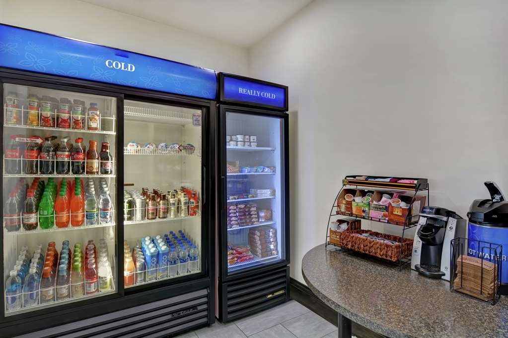 Hilton Garden Inn Fayetteville Image