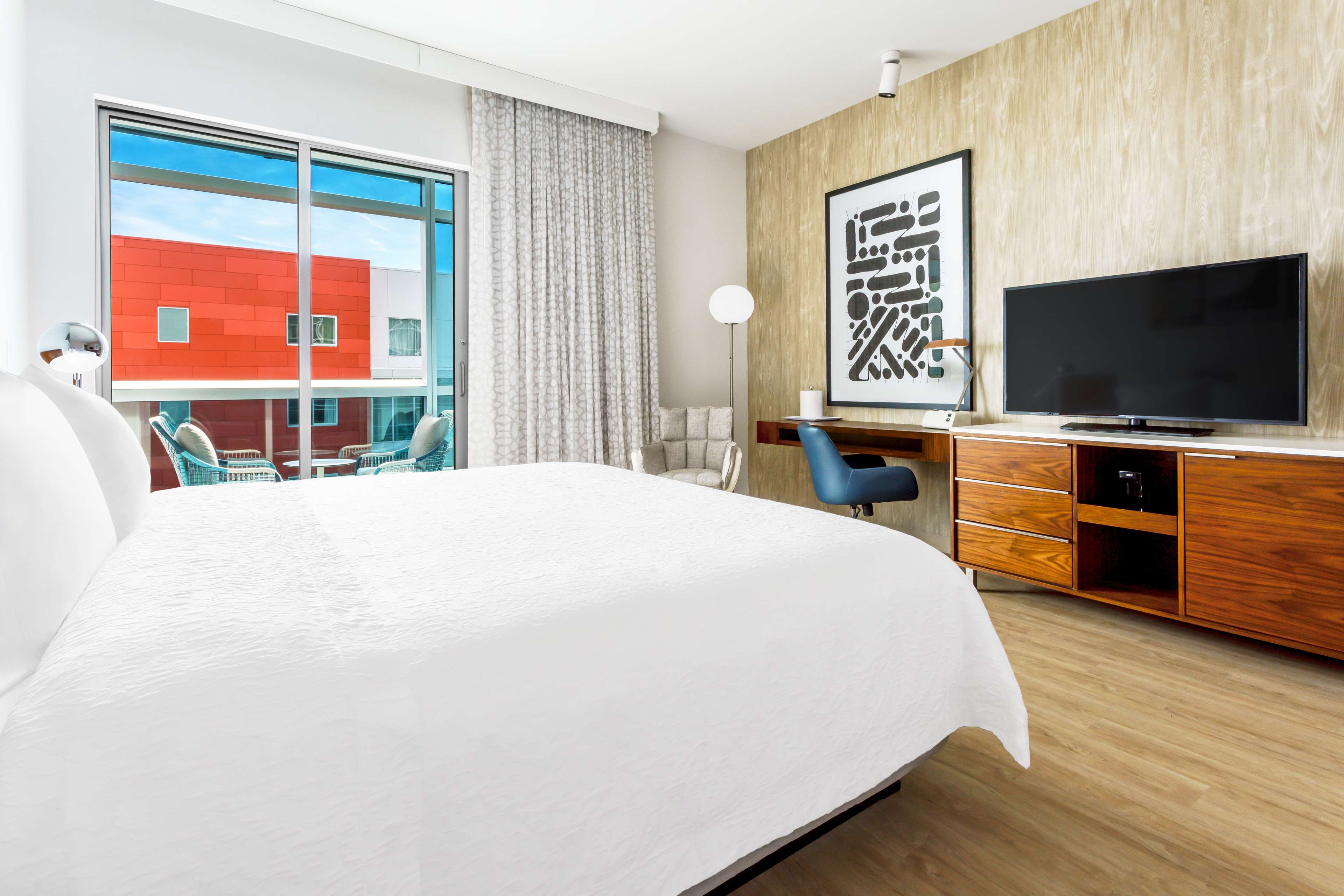 Guest room