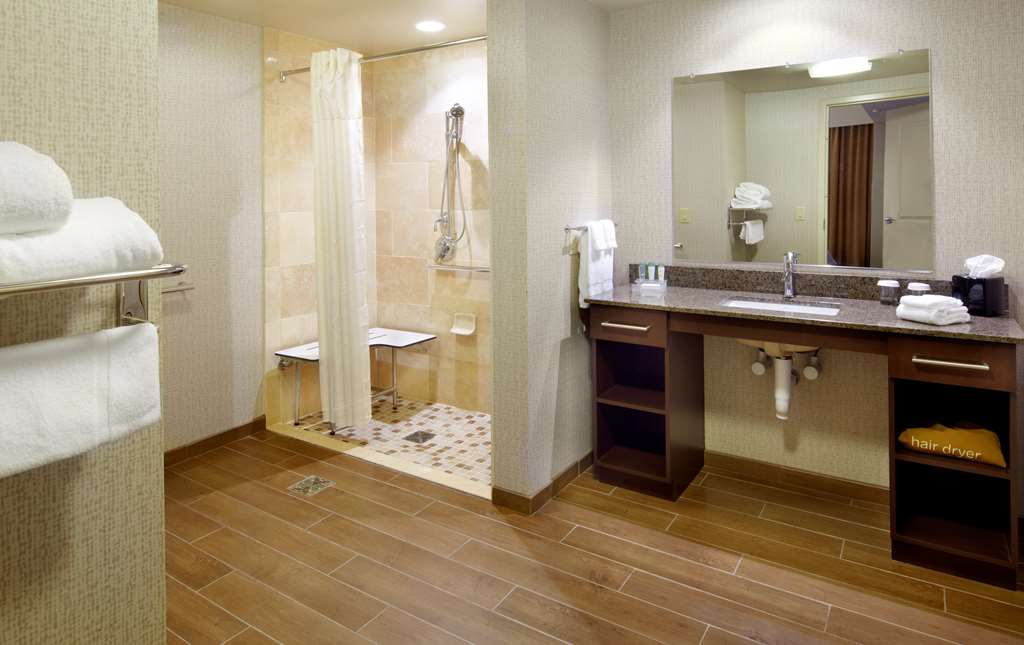 Homewood Suites by Hilton Pittsburgh Airport Robinson Mall Area PA Image