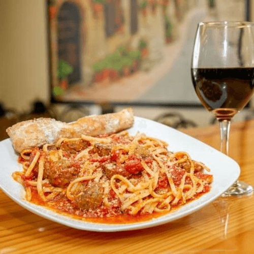 Linguine & Meatball In Marinara