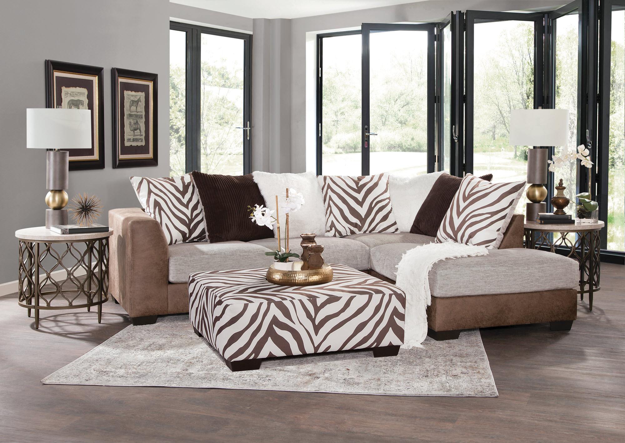 2-Piece Simba Sectional w/Ottoman