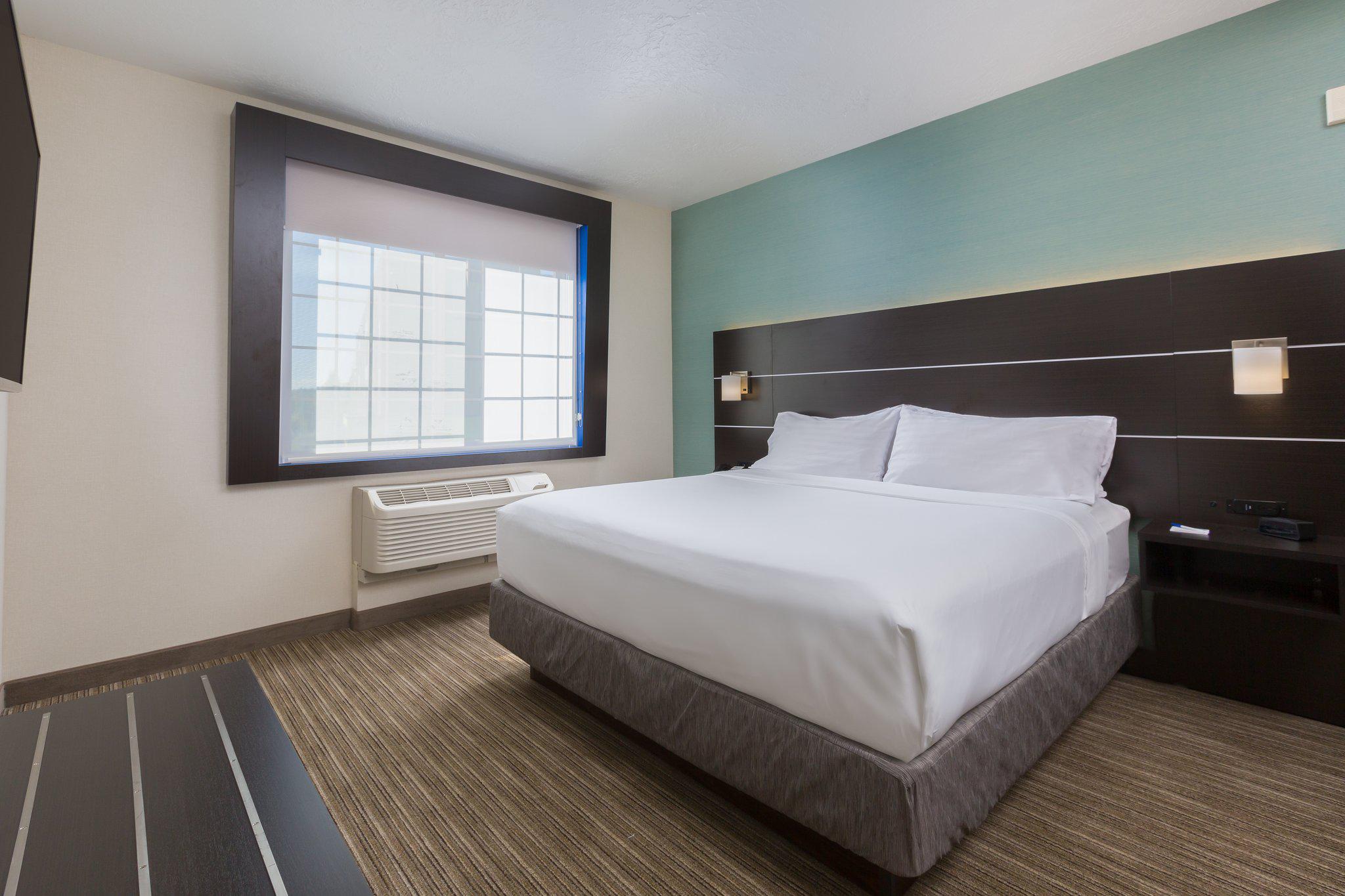 Holiday Inn Express & Suites Eugene Downtown - University Photo