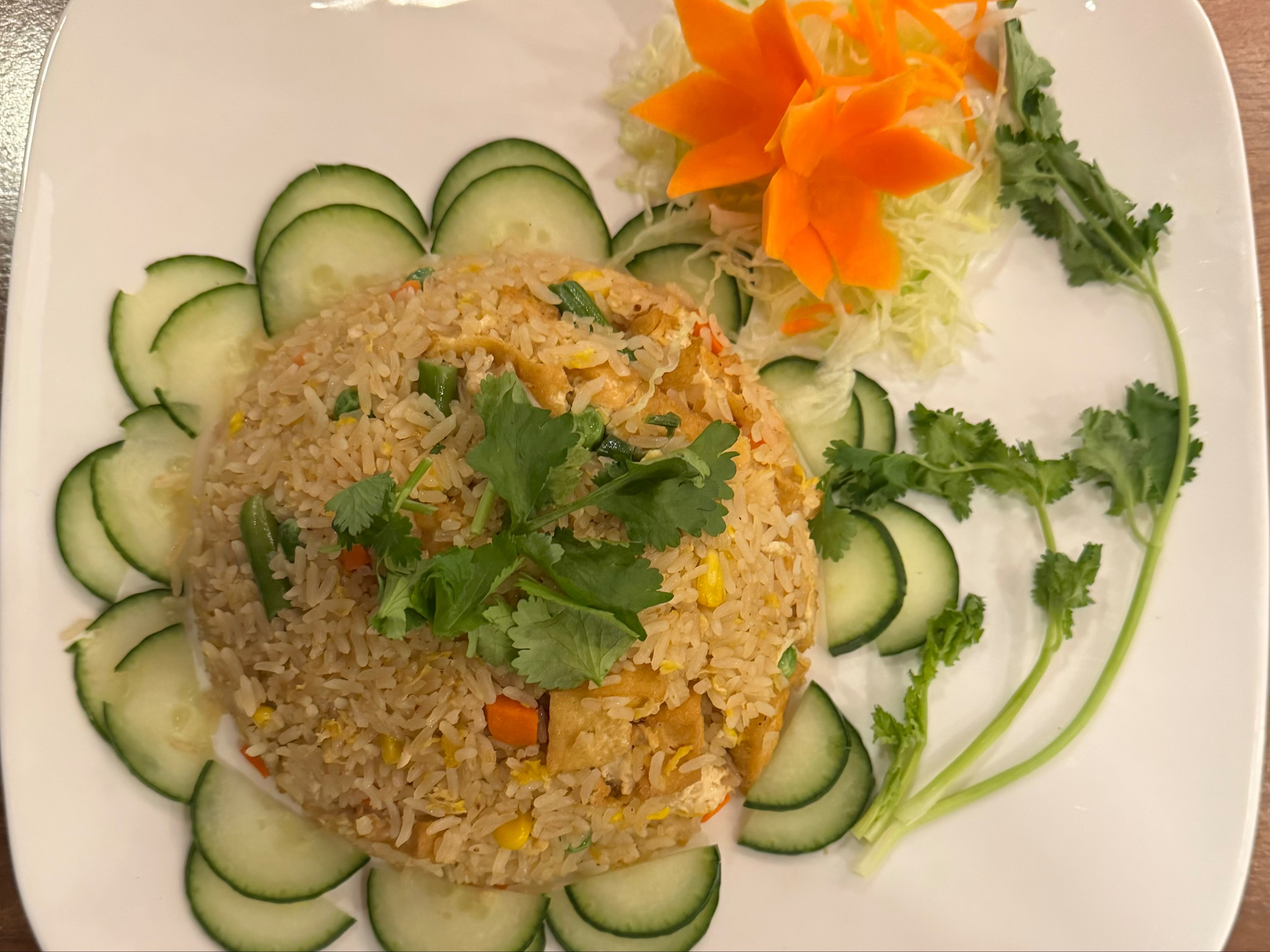 F2. Tofu Fried Rice