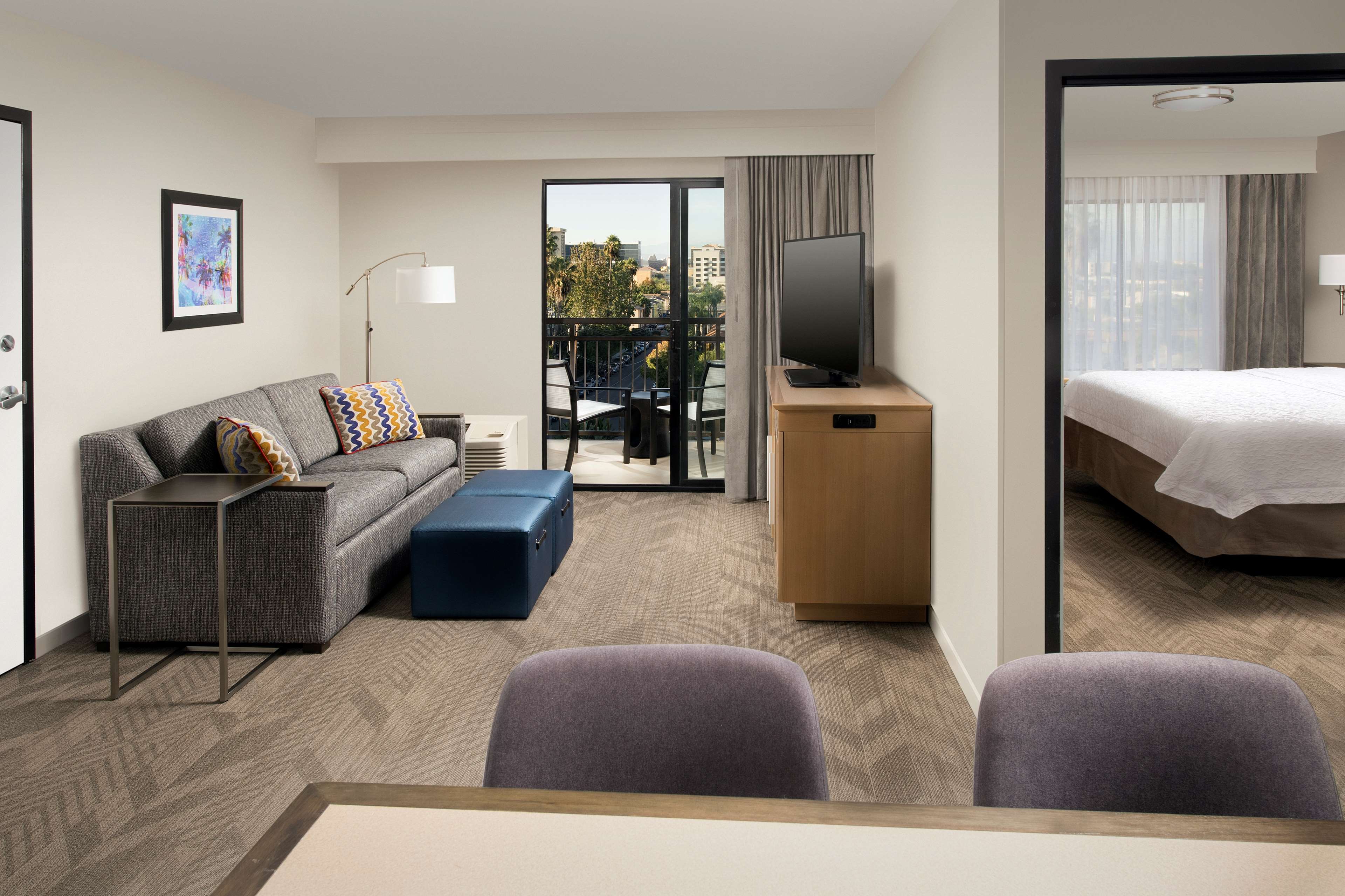 Guest room