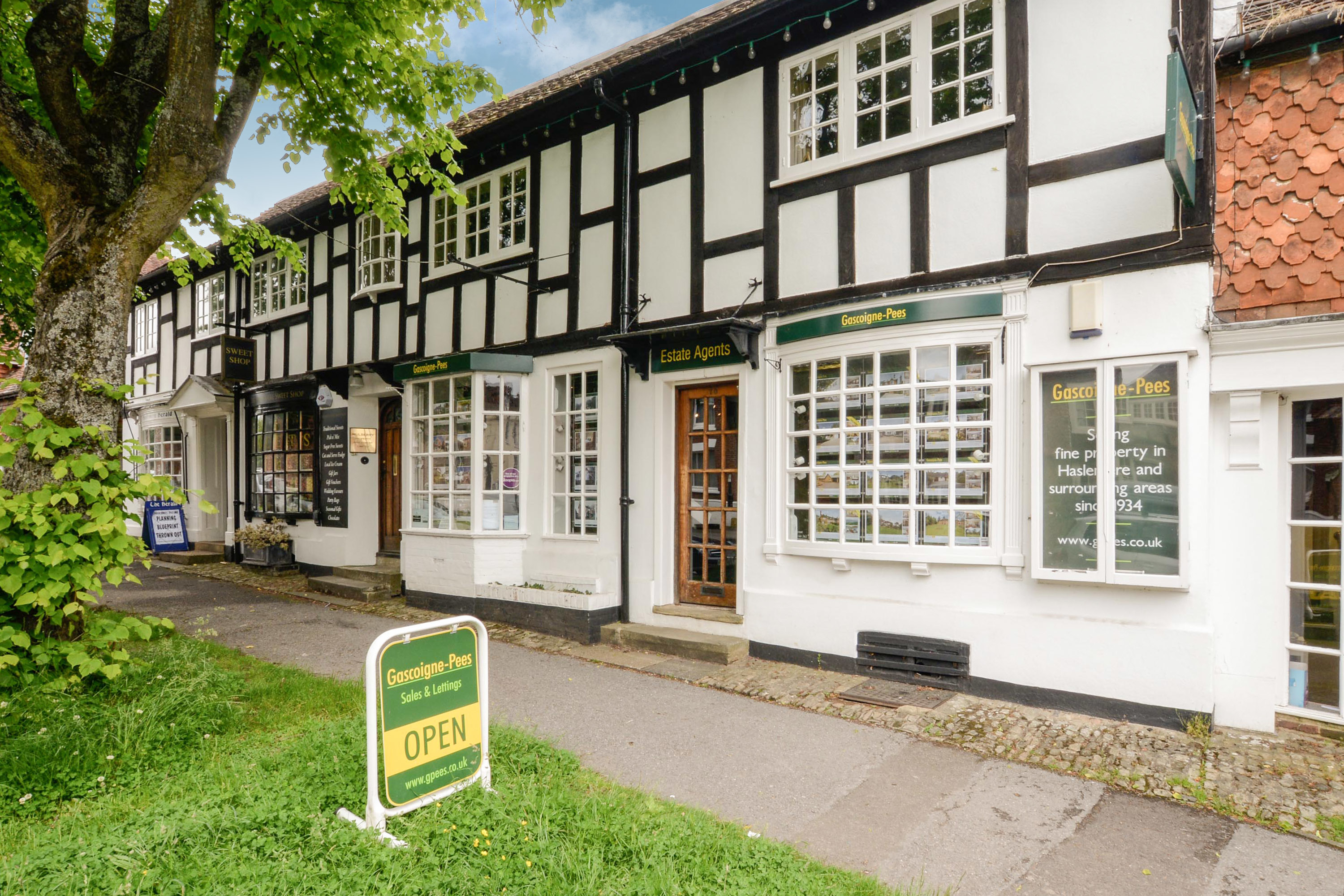 GascoignePees Estate Agents in Haslemere GU27 2LA