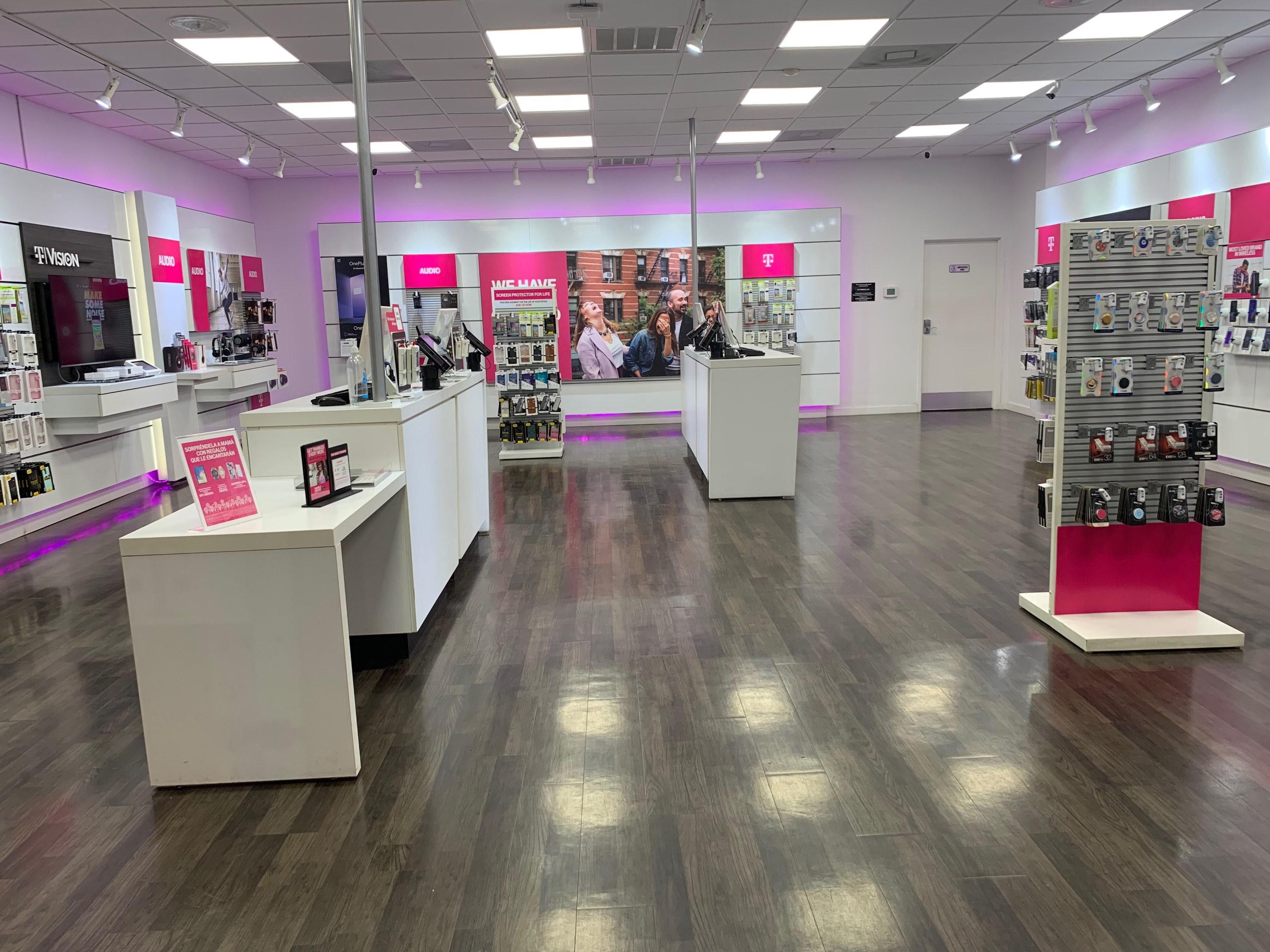 Cell Phones Plans And Accessories At T Mobile 1403 N Belt