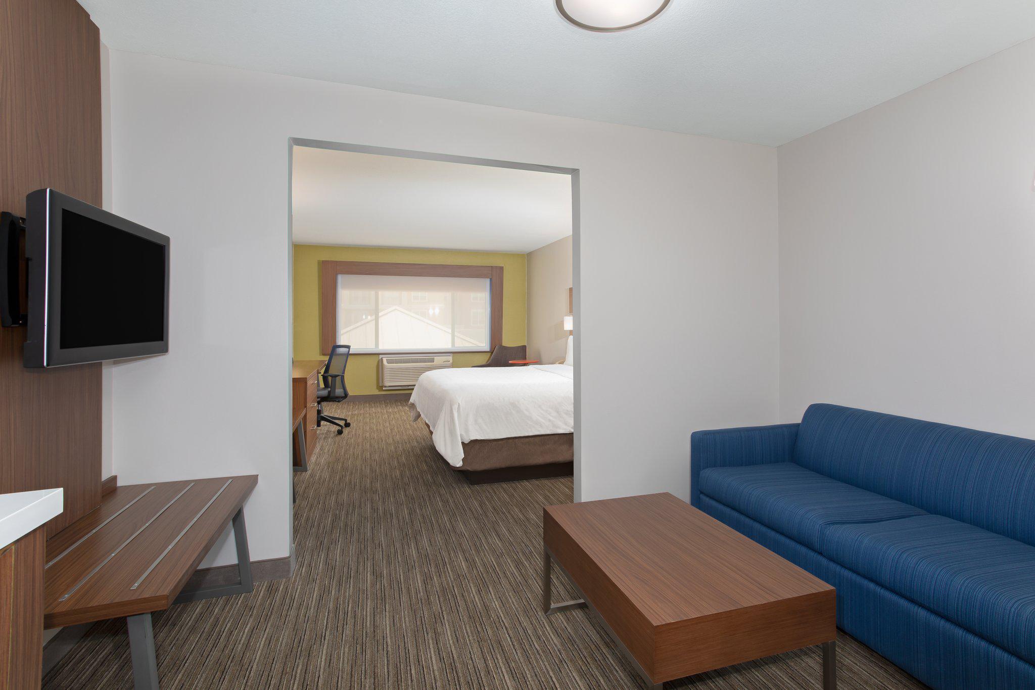 Holiday Inn Express & Suites Phoenix Tempe - University Photo