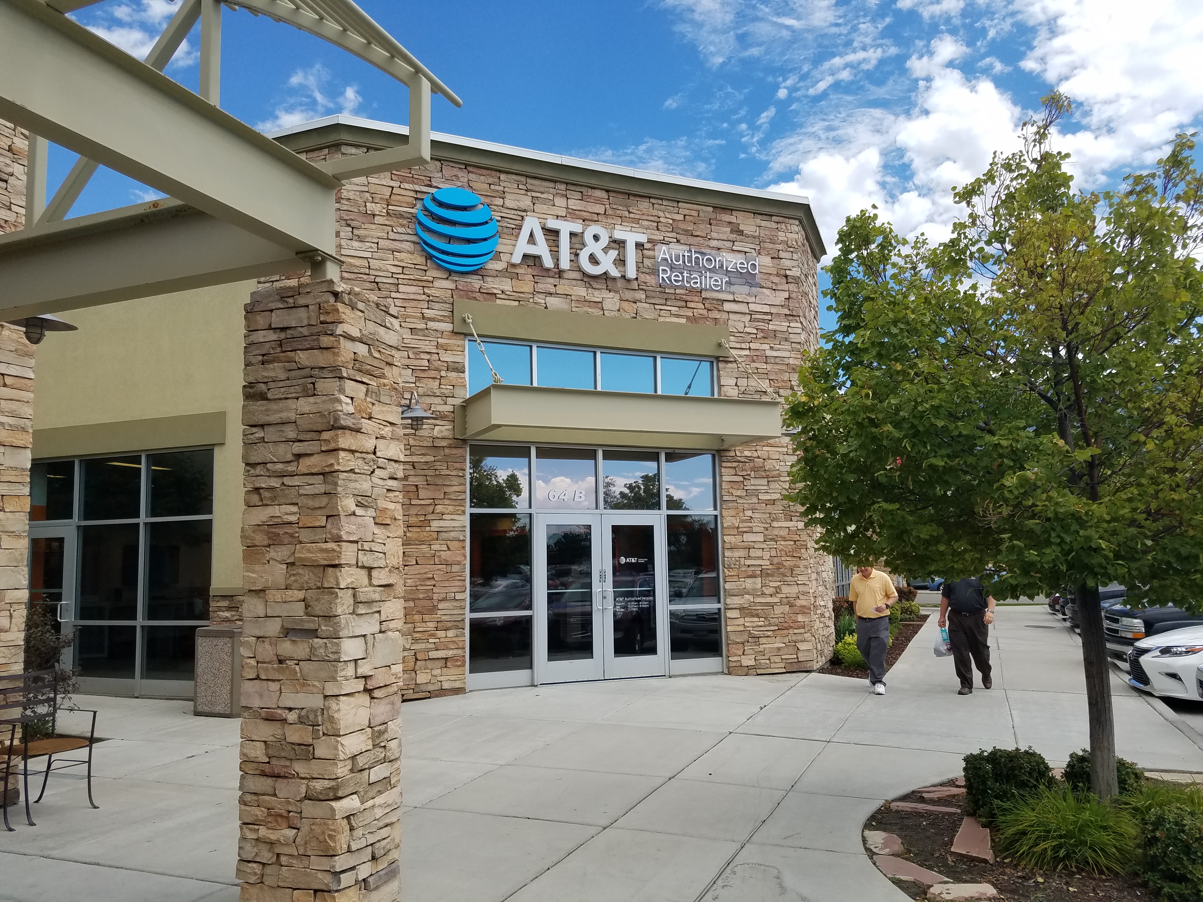 AT&T Store Photo