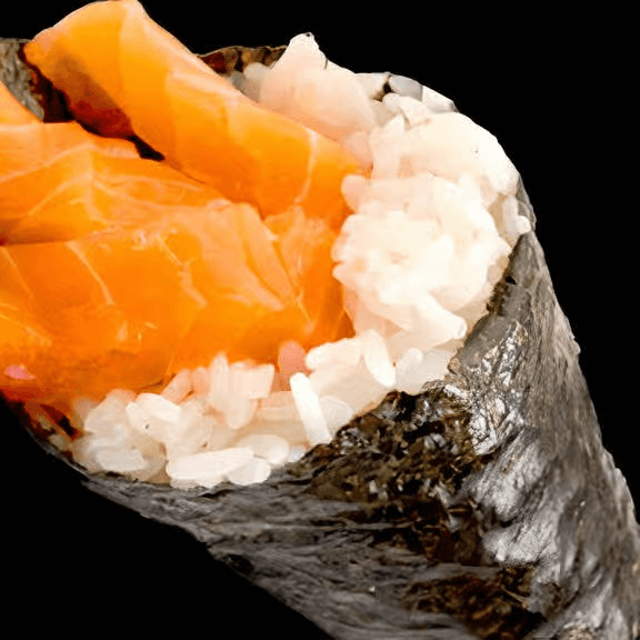 Salmon Handroll