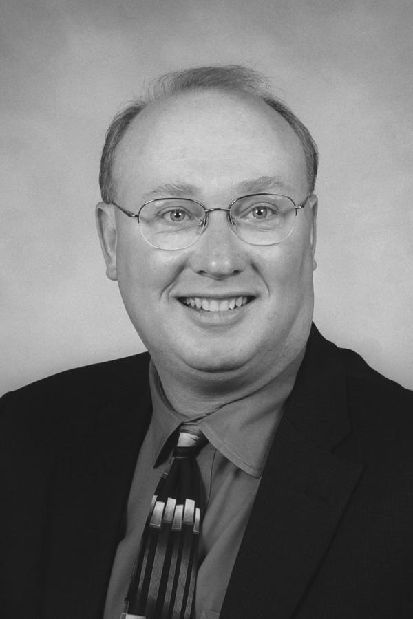 Edward Jones - Financial Advisor: Dan Blanton, AAMS® Photo