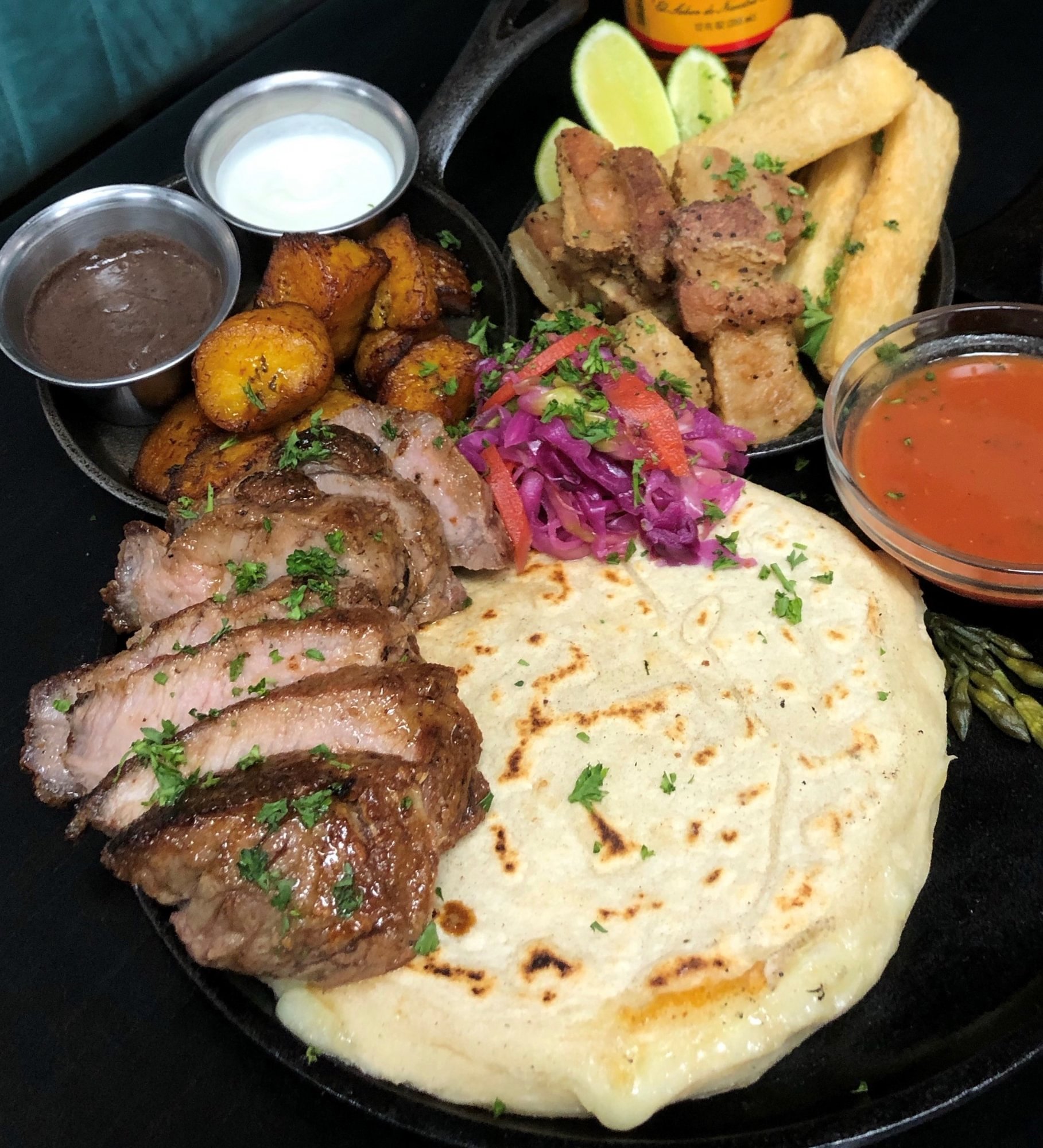 Pupusa Steak Platter