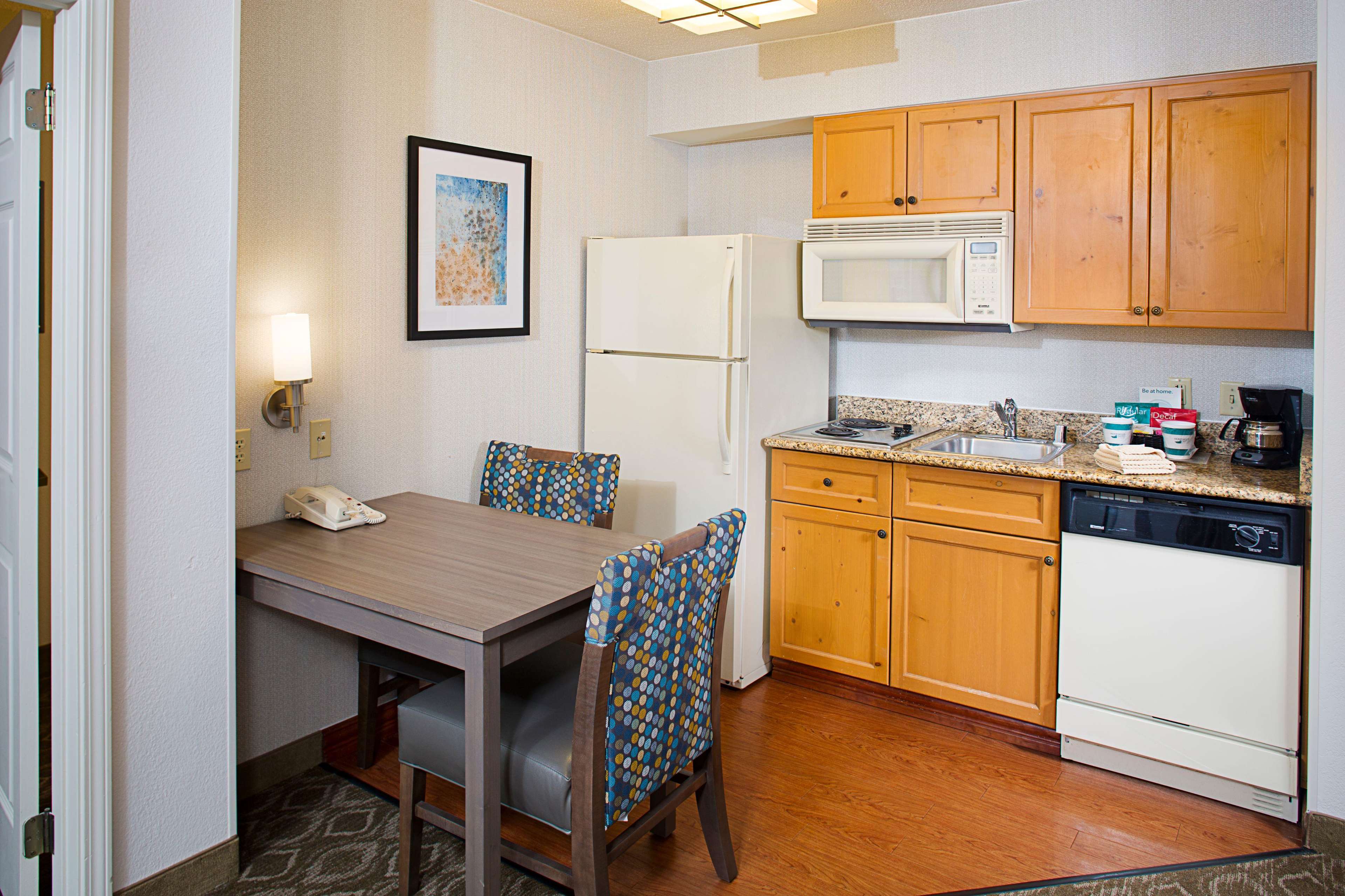 Homewood Suites by Hilton Colorado Springs-North Photo