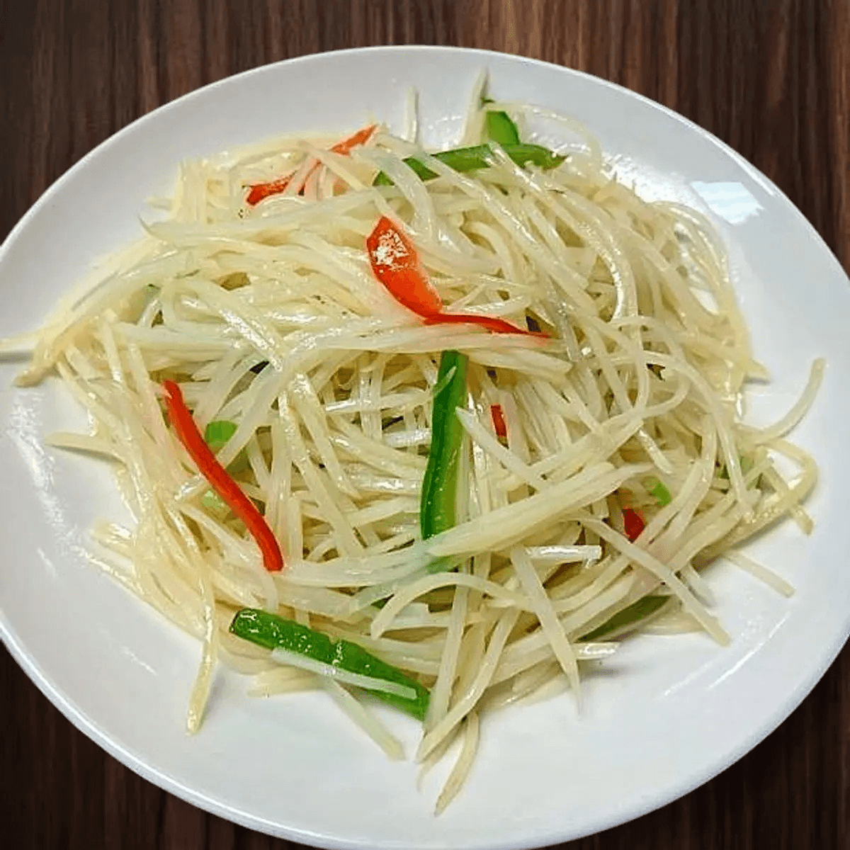 Sliced Potatoes (Vinegar, Sautéed, Green Pepper) 土豆丝 (酸溜、炝炒、青椒)