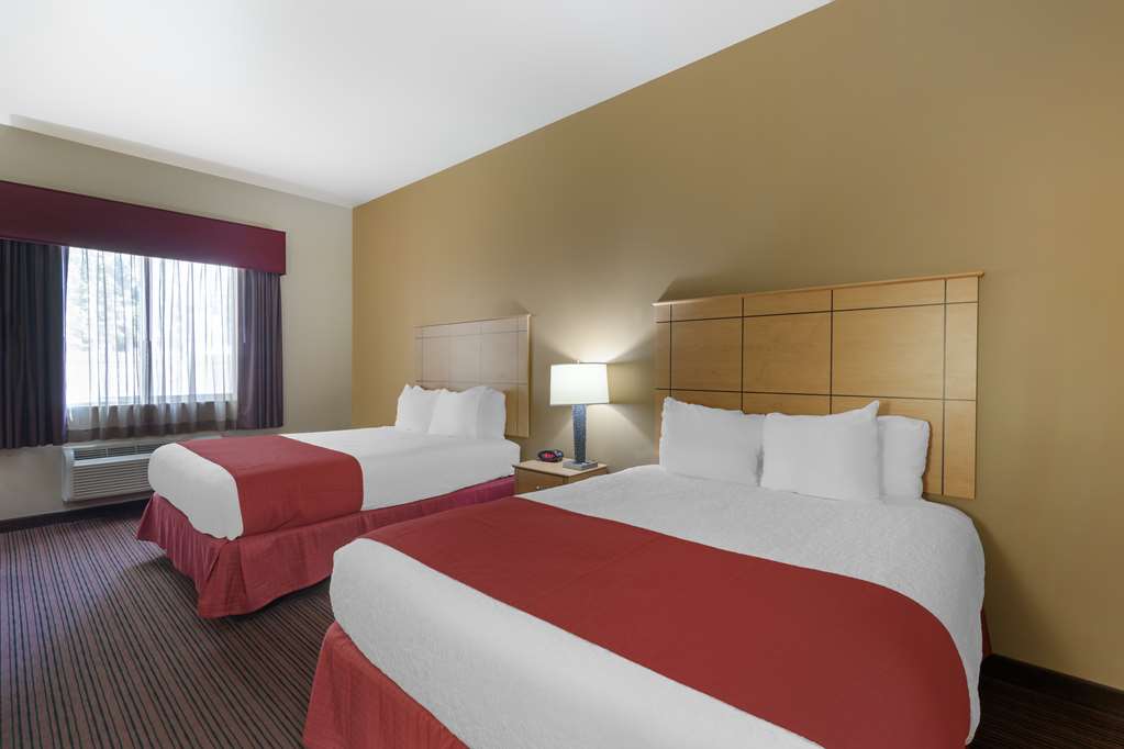 Best Western Golden Prairie Inn & Suites Image