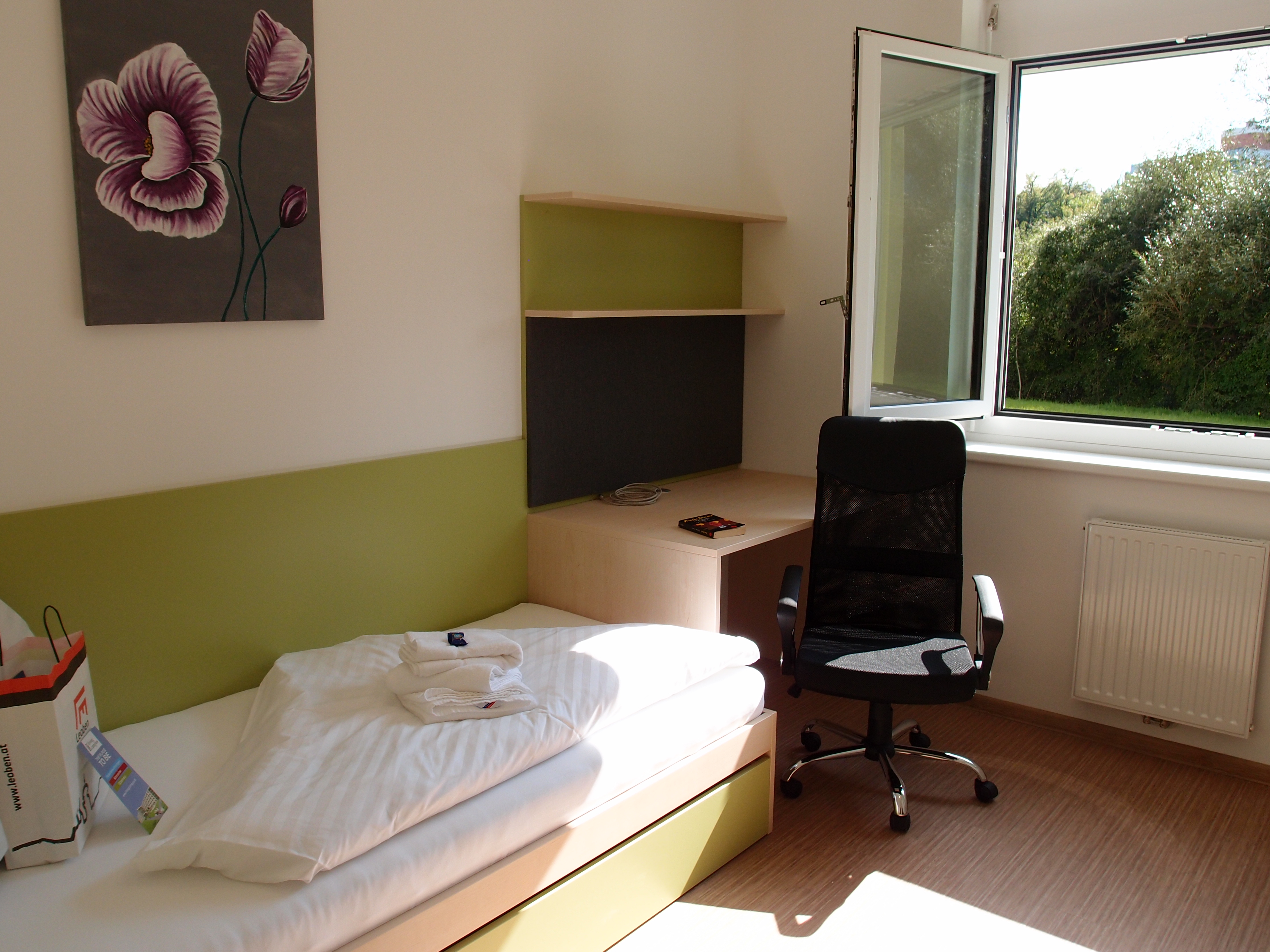 Bilder Living Campus - HOTEL - BÜRO CENTER - STUDENTENHAUS