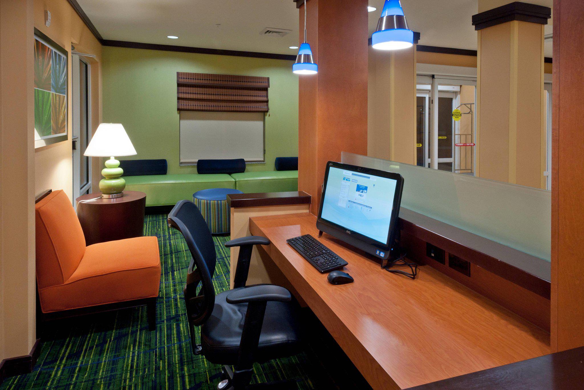 Fairfield Inn & Suites by Marriott Tallahassee Central Photo