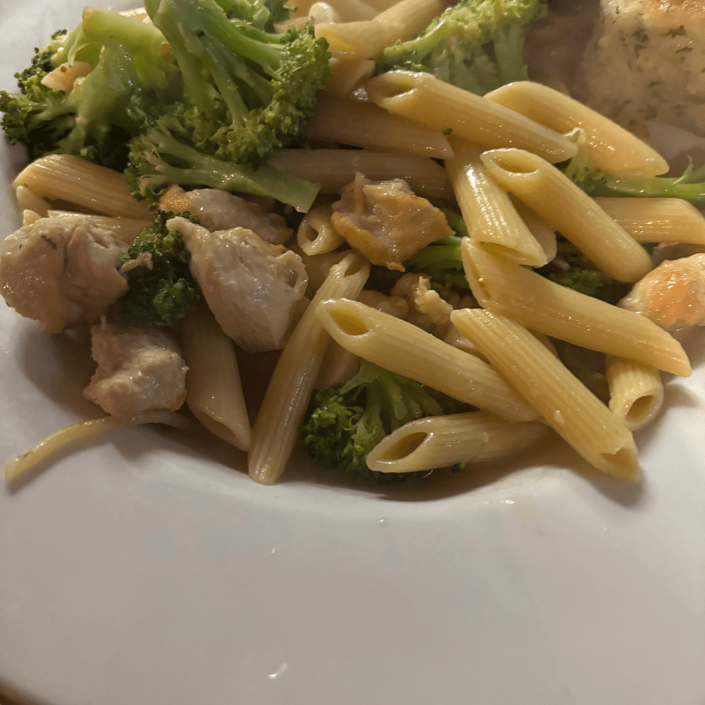 Penne Broccoli and Chicken