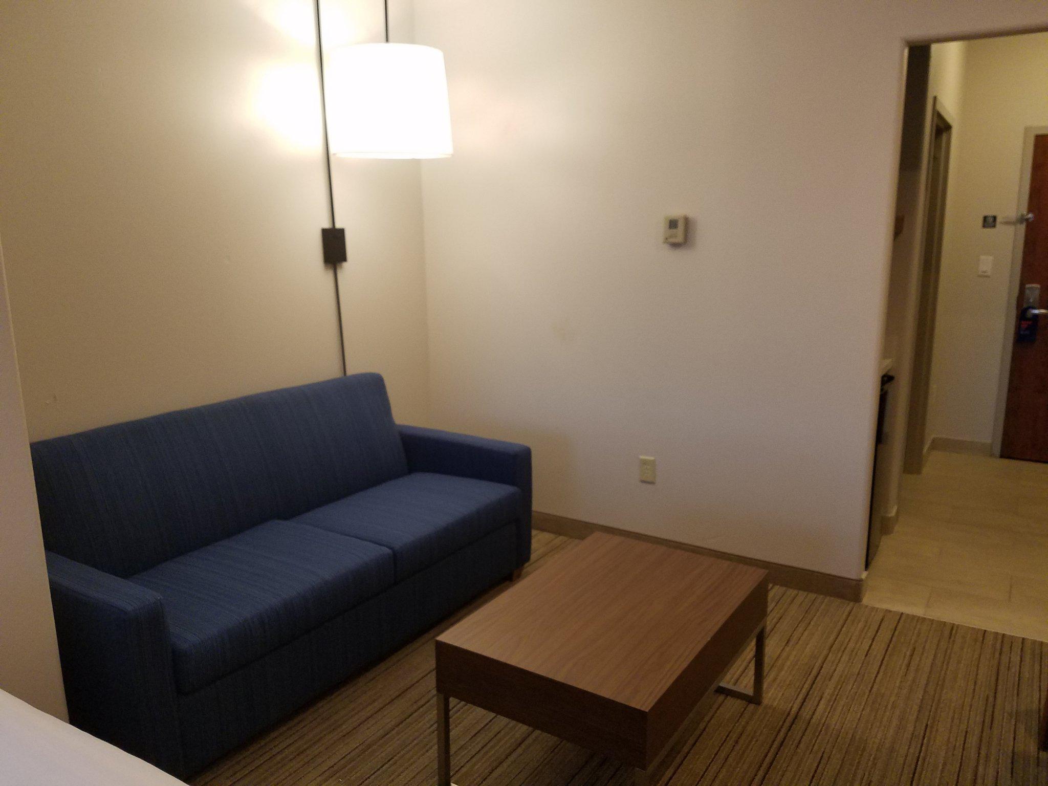 Holiday Inn Express & Suites Rio Grande City Photo