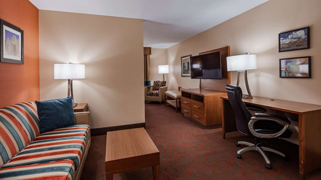 Best Western Cannon A.F.B. Image